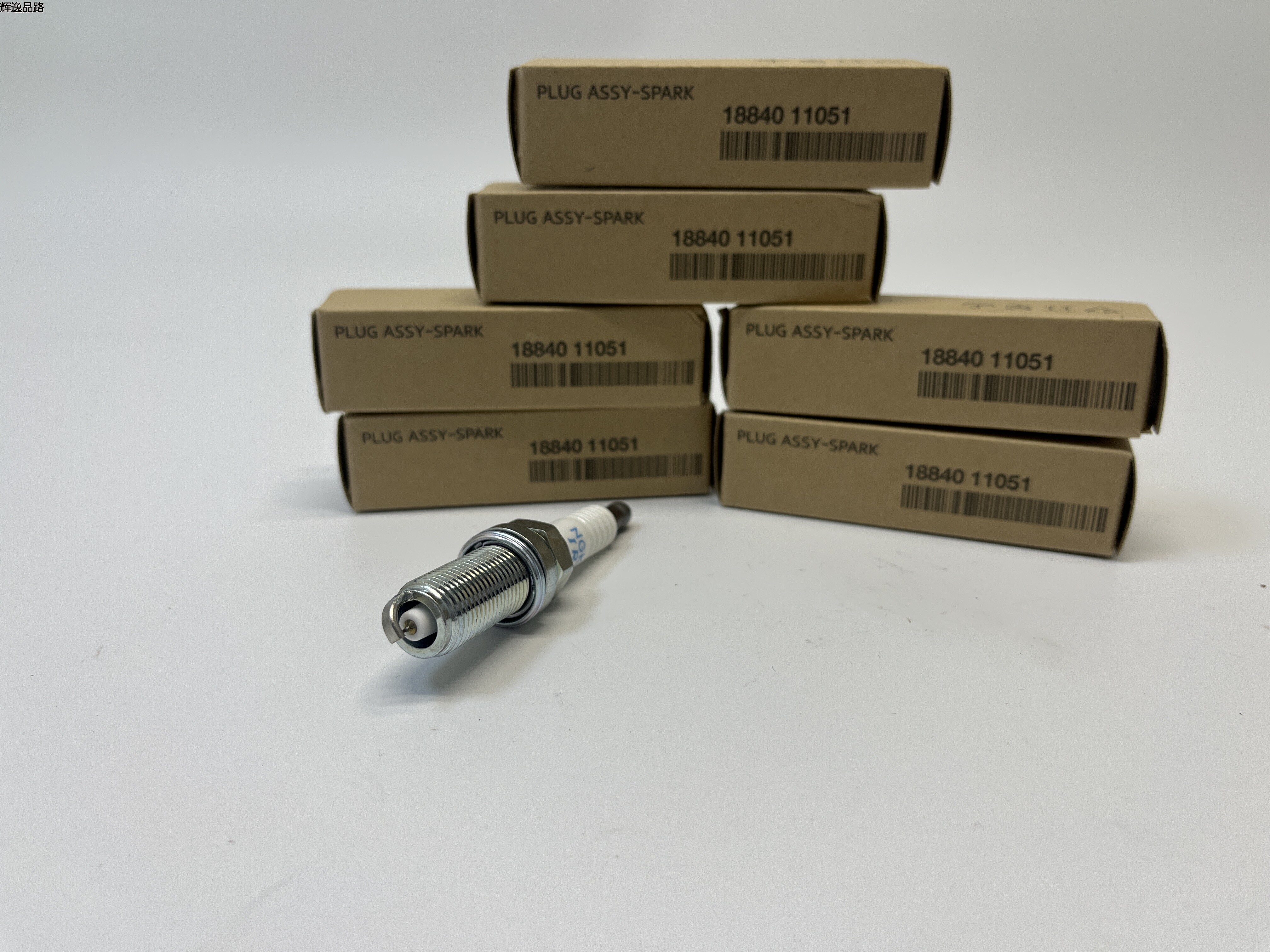 OE:18840-11051 Spark plug assembly Suitable for Hyundai Santa fe