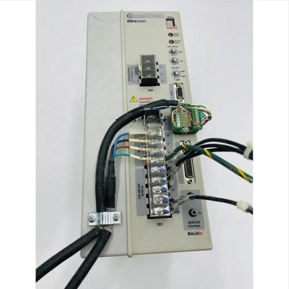 2098 DSD-HV030-SE Servo Drive Amplifier Brand New and Genuine inverter test OK Fast Shipping