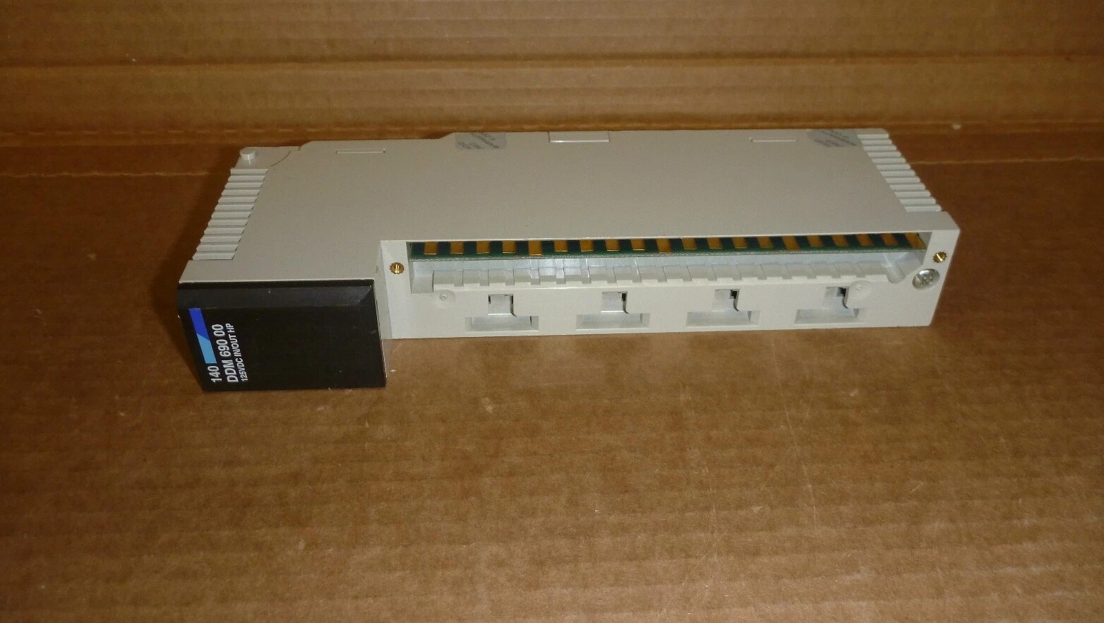 Schneider 140DDM69000 Brand New and Genuine inverter test OK Fast Shipping