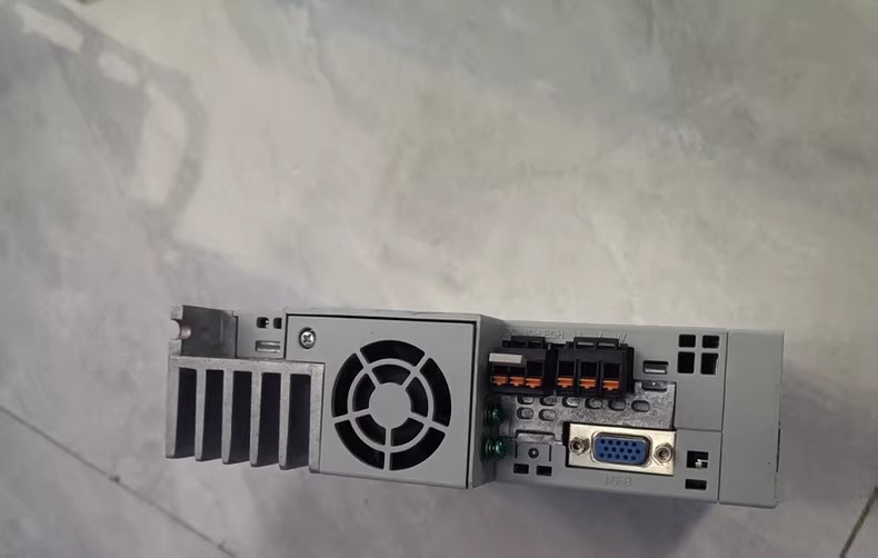 Allen-Bradley servo drive 2198-E1015-ERS Brand New and Genuine inverter test OK Fast Shipping