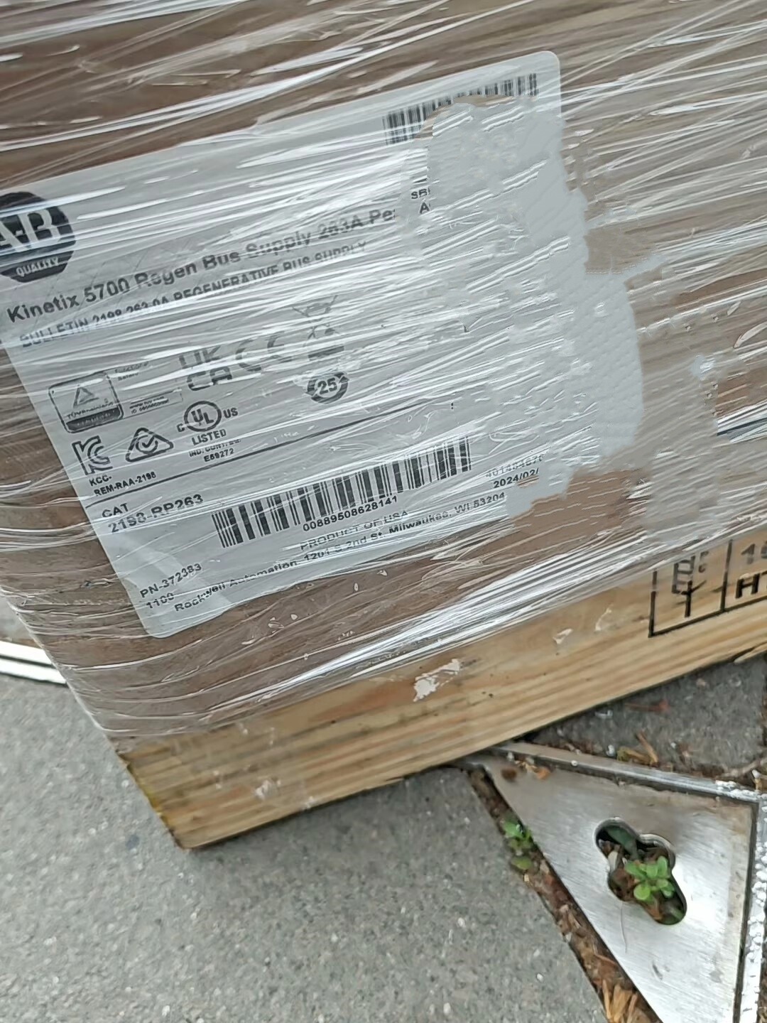 Allen-Bradley servo drive 2198-RP263 Brand New and Genuine inverter test OK Fast Shipping