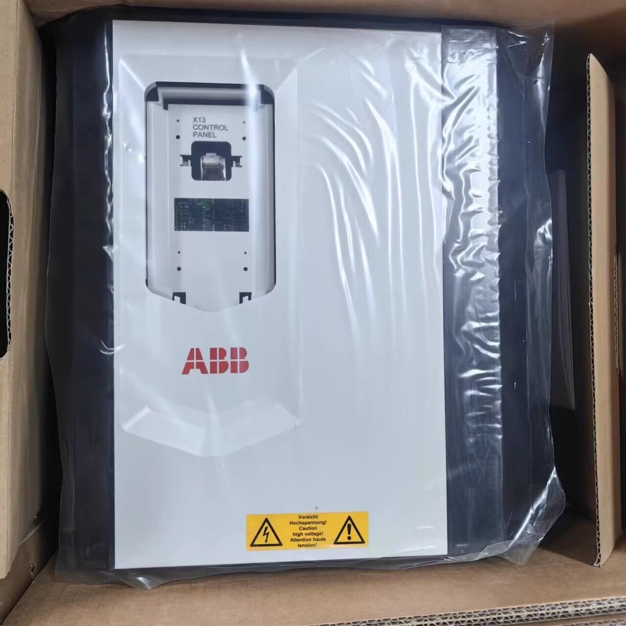 ABB DC speed controller DCS880-S02-0300-05X0 Brand New and Genuine inverter test OK Fast Shipping Physical photo shooting