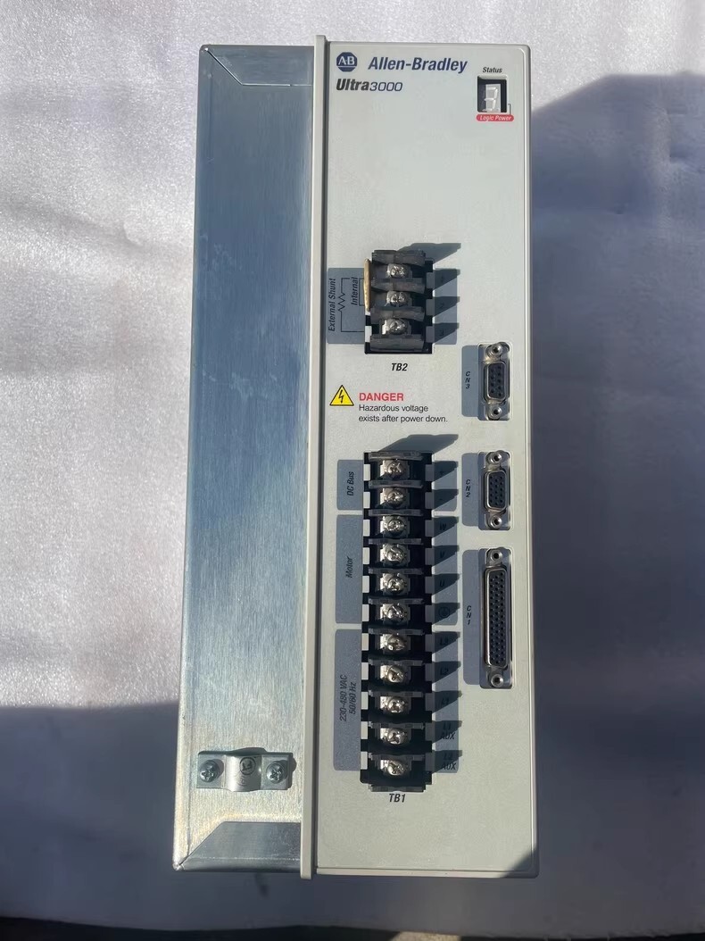 Allen-Bradley Servo Drive 2098-DSD-HV030 Brand New and Genuine inverter test OK Fast Shipping