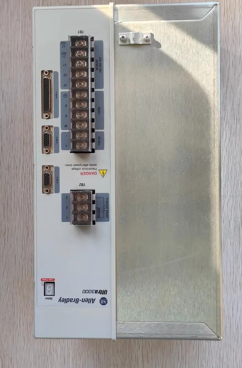 Allen-Bradley Servo Drive 2098-DSD-HV220-DN Brand New and Genuine inverter test OK Fast Shipping