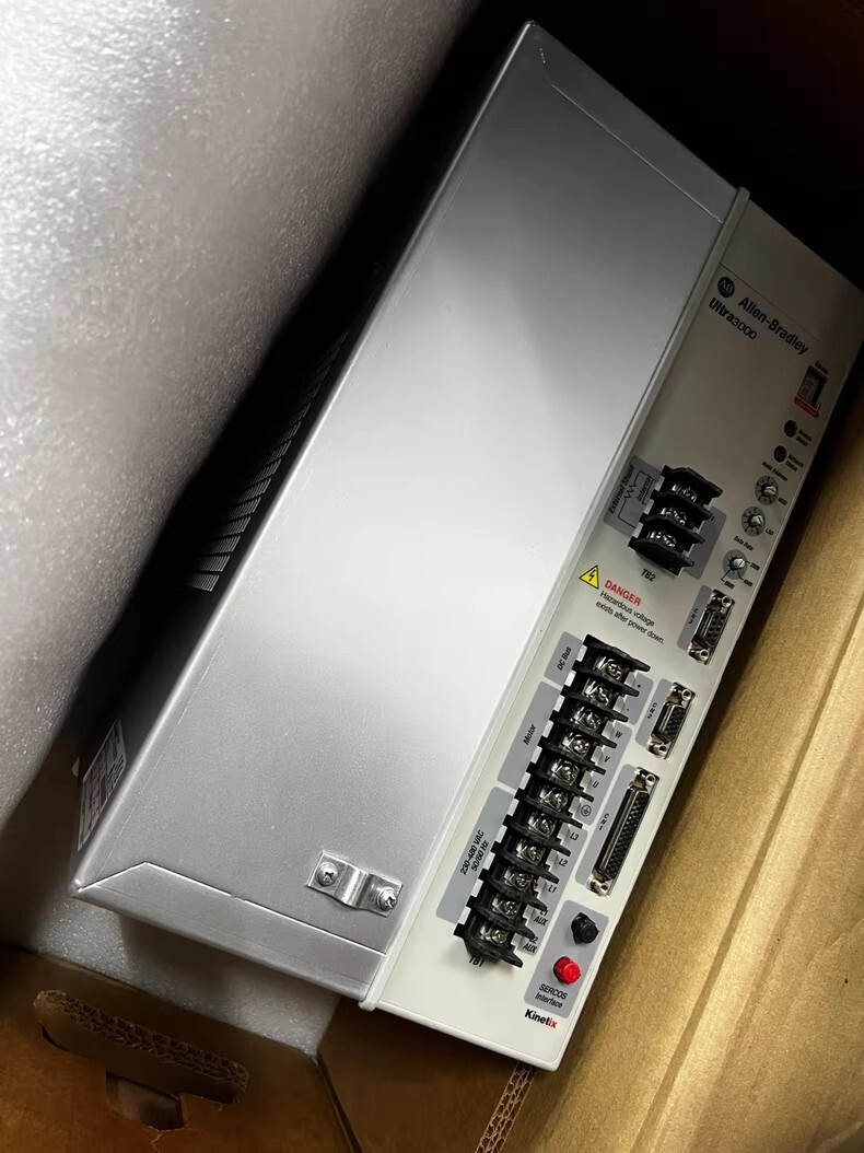 Allen-Bradley Servo Drive 2098-DSD-HV220-SE Brand New and Genuine inverter test OK Fast Shipping