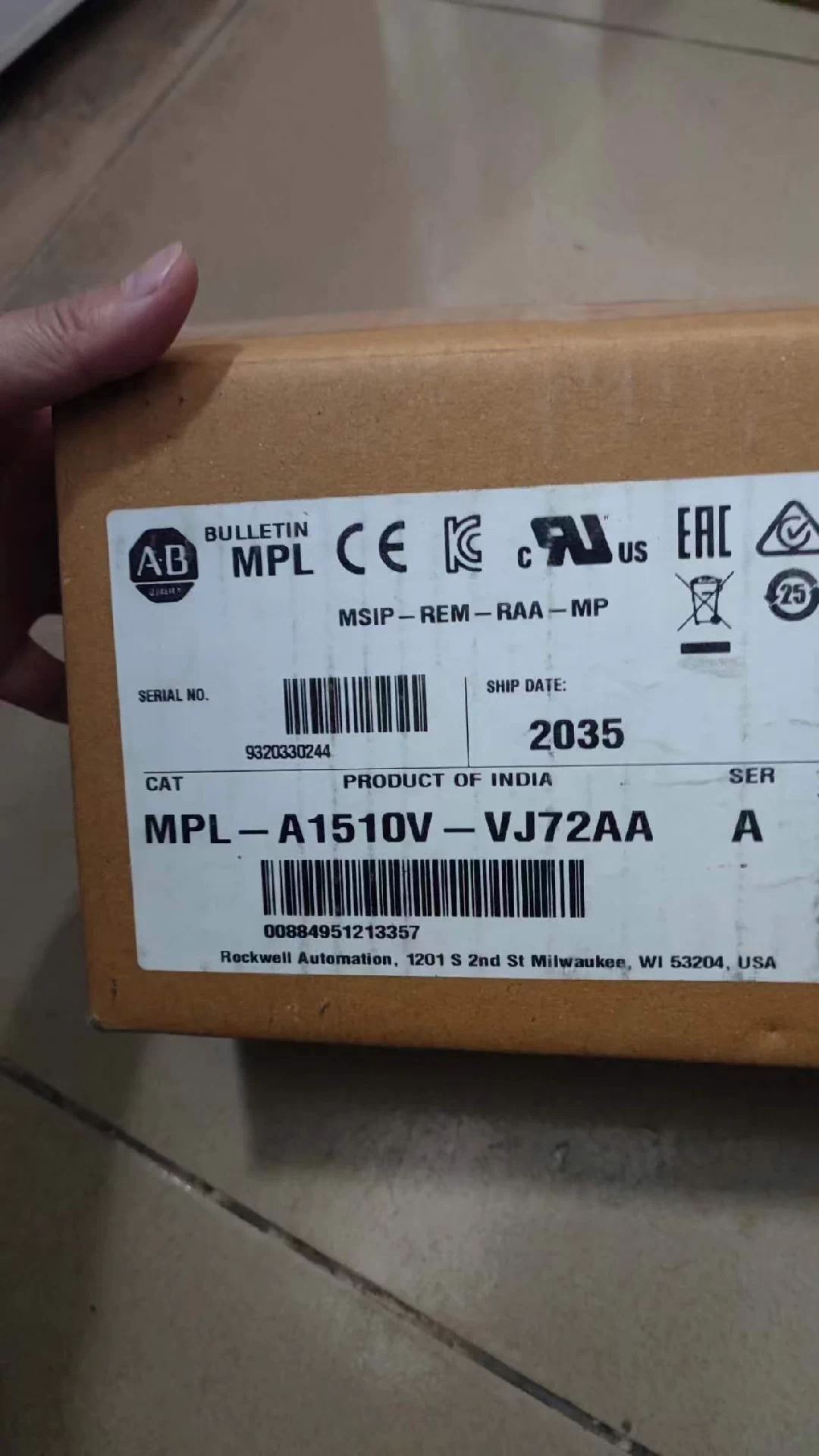 MPL-A1510V-VJ72AA	13196.77 RMB Allen-Bradley SFrequency Converter Brand New and Genuine inverter test OK Fast Shipping