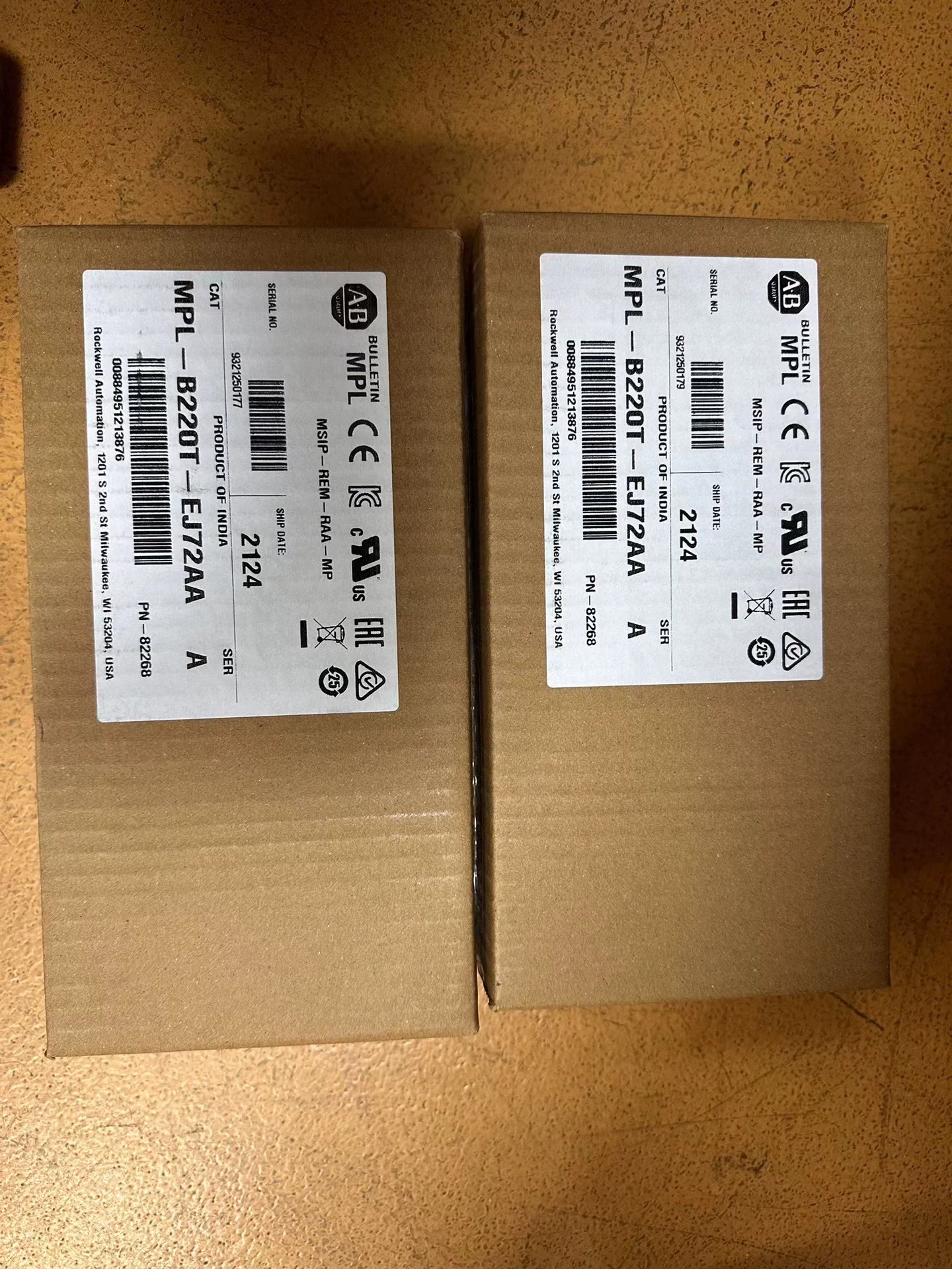 MPL-B220T-EJ72AA Allen-Bradley SFrequency Converter Brand New and Genuine inverter test OK Fast Shipping