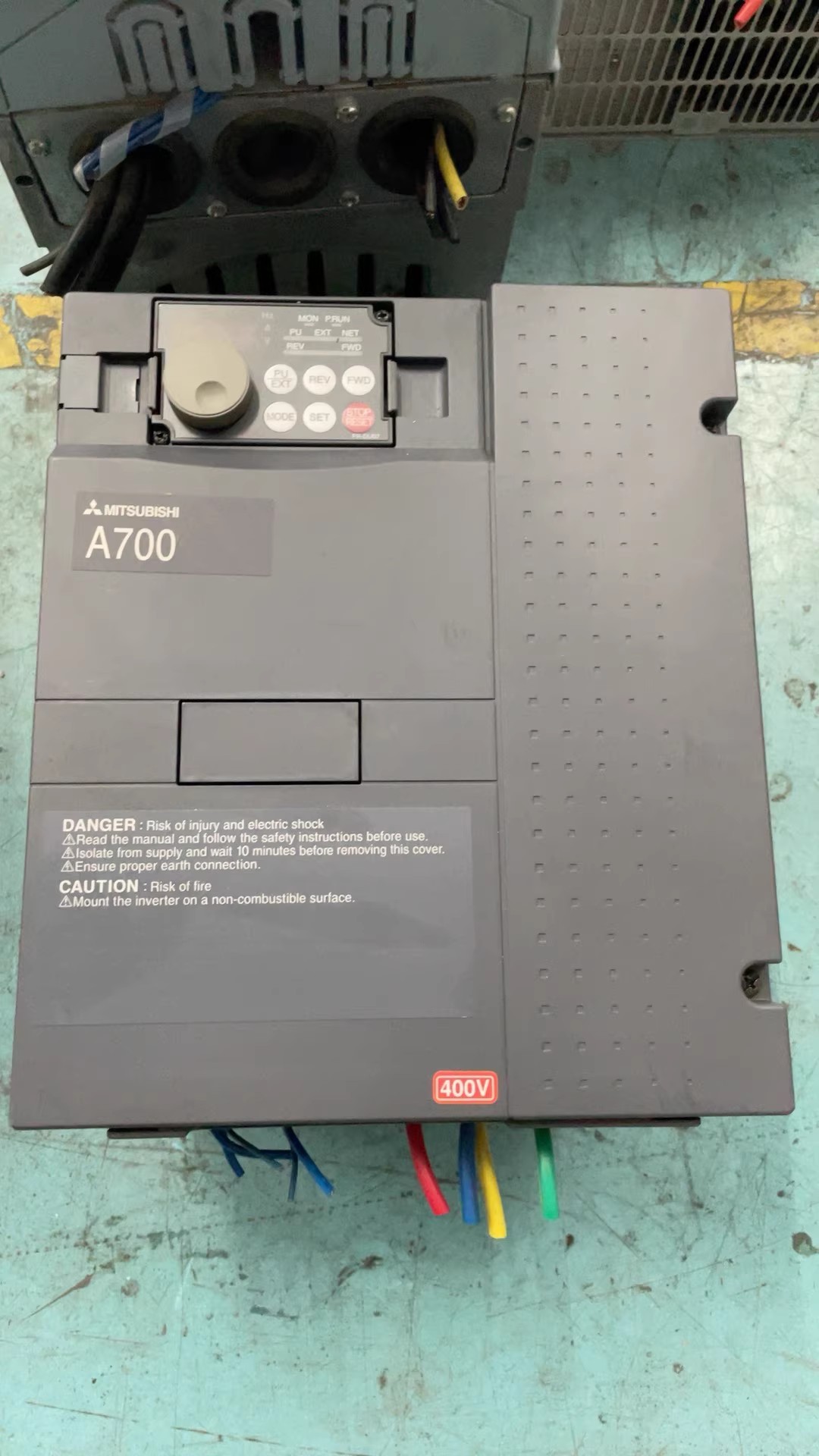 Mitsubishi Variable Frequency Drive FR-A740-00250-EC Brand New and Genuine inverter test OK Fast Shipping