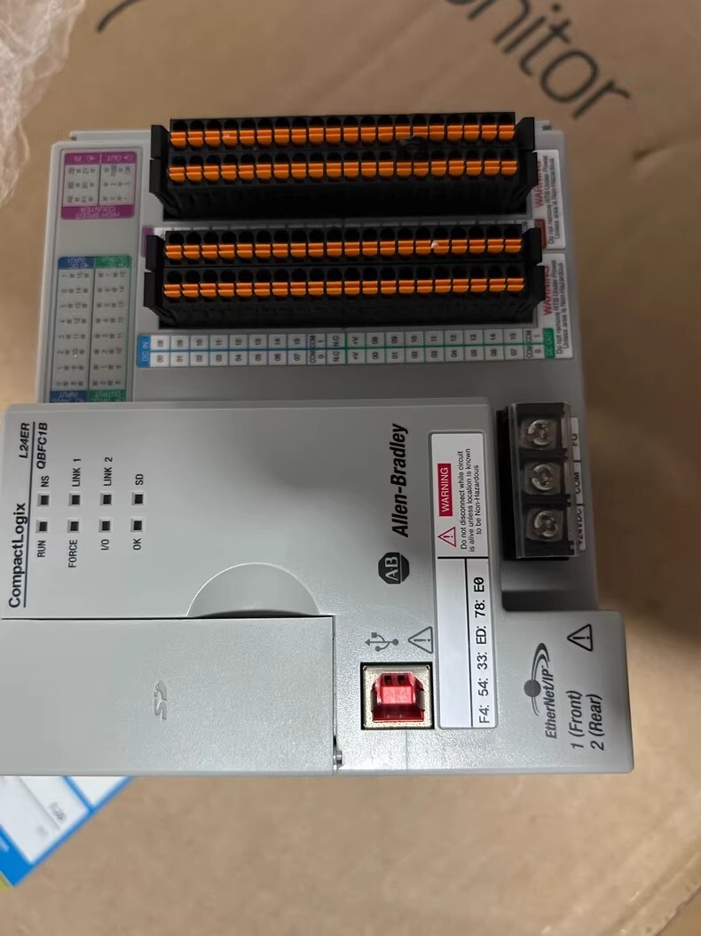 1769-L24ER-QBFC1B Allen-Bradley SFrequency Converter Brand New and Genuine inverter test OK Fast Shipping