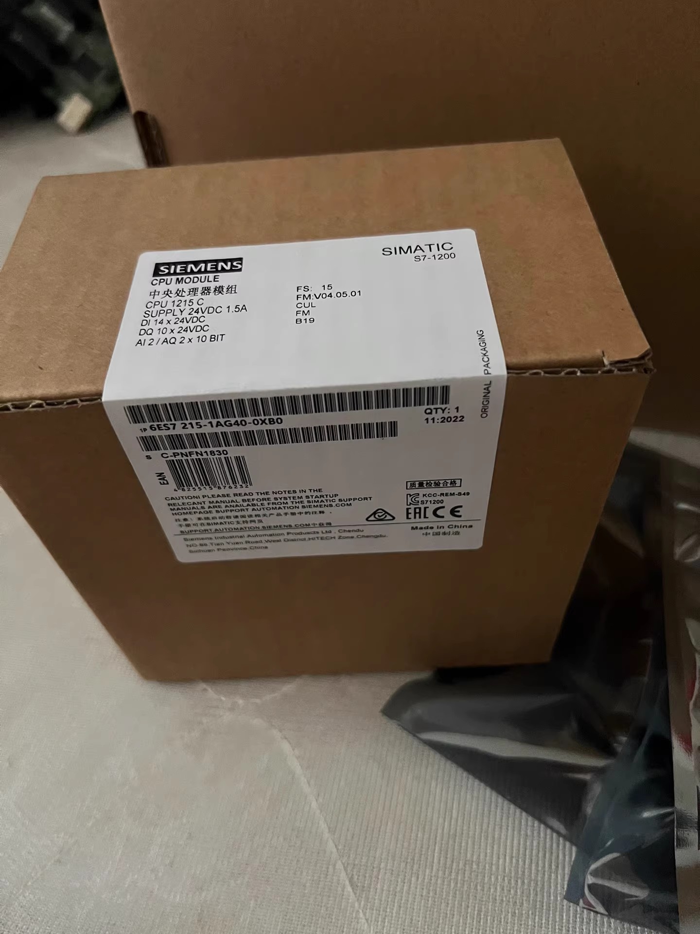 Siemens servo drive 6ES7215-1AG40-0XB0 Brand New and Genuine inverter test OK Fast Shipping
