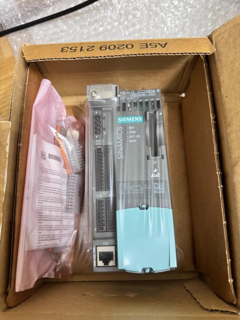 Siemens servo drive  6SL3040-1LA01-0AA0 Brand New and Genuine inverter test OK Fast Shipping