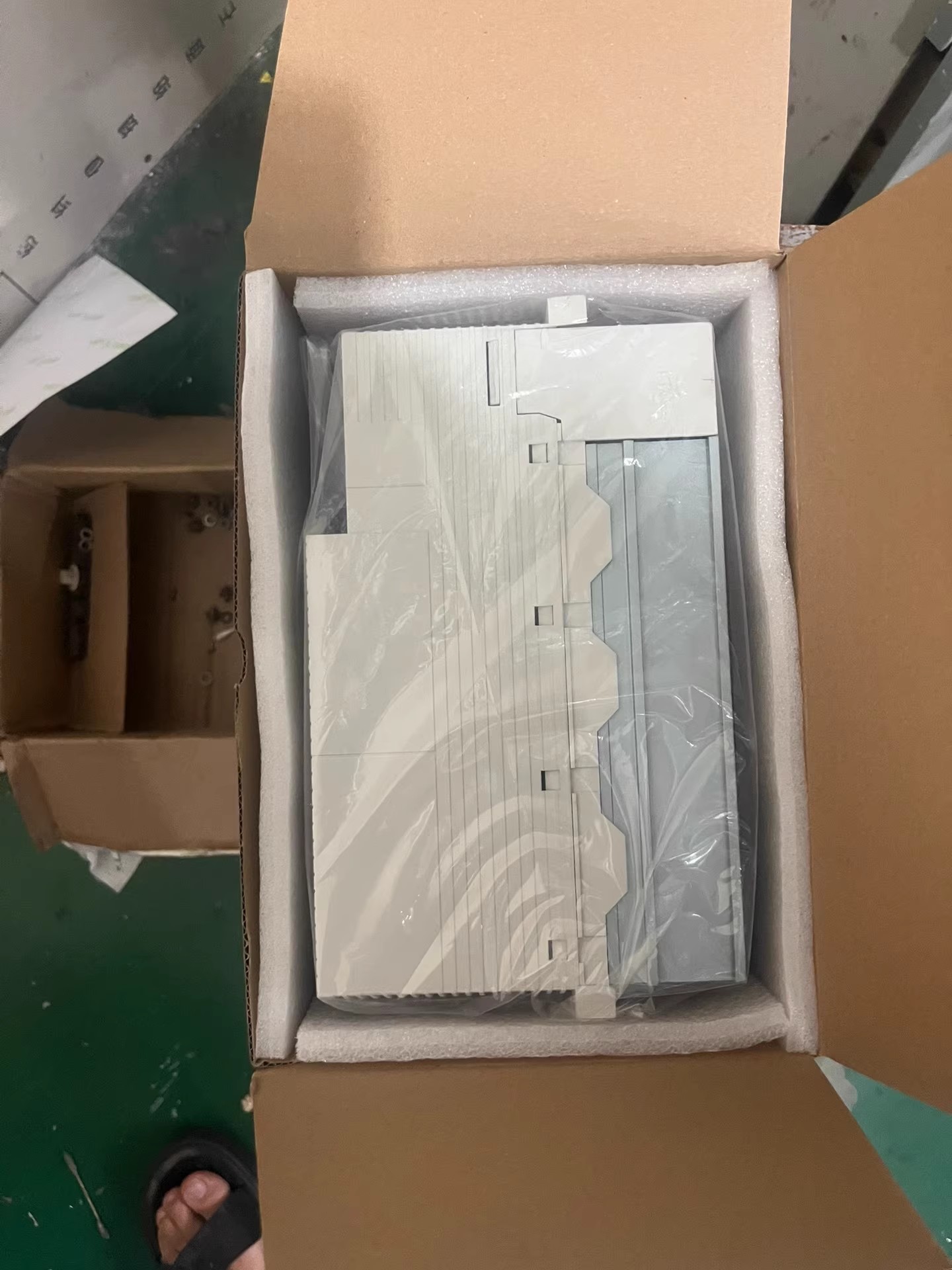 E82EV302-4C200 Frequency converter module Brand New and Genuine inverter test OK Fast Shipping