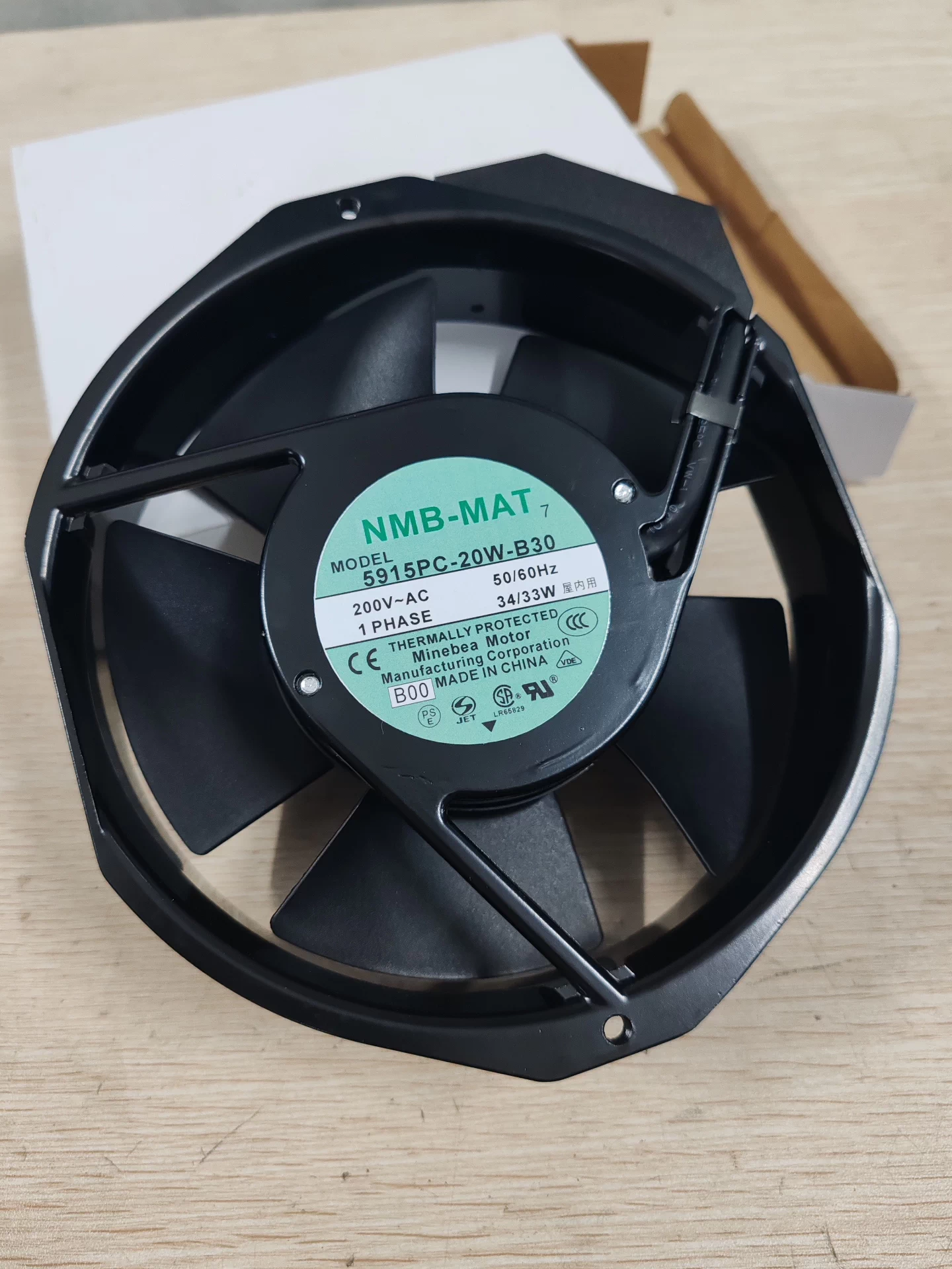 5915PC-20W-B30 200V 172*150*38 High-Temperature Resistant Fan Cooling fan Fan Brand New and Genuine inverter test OK Fast Shipping