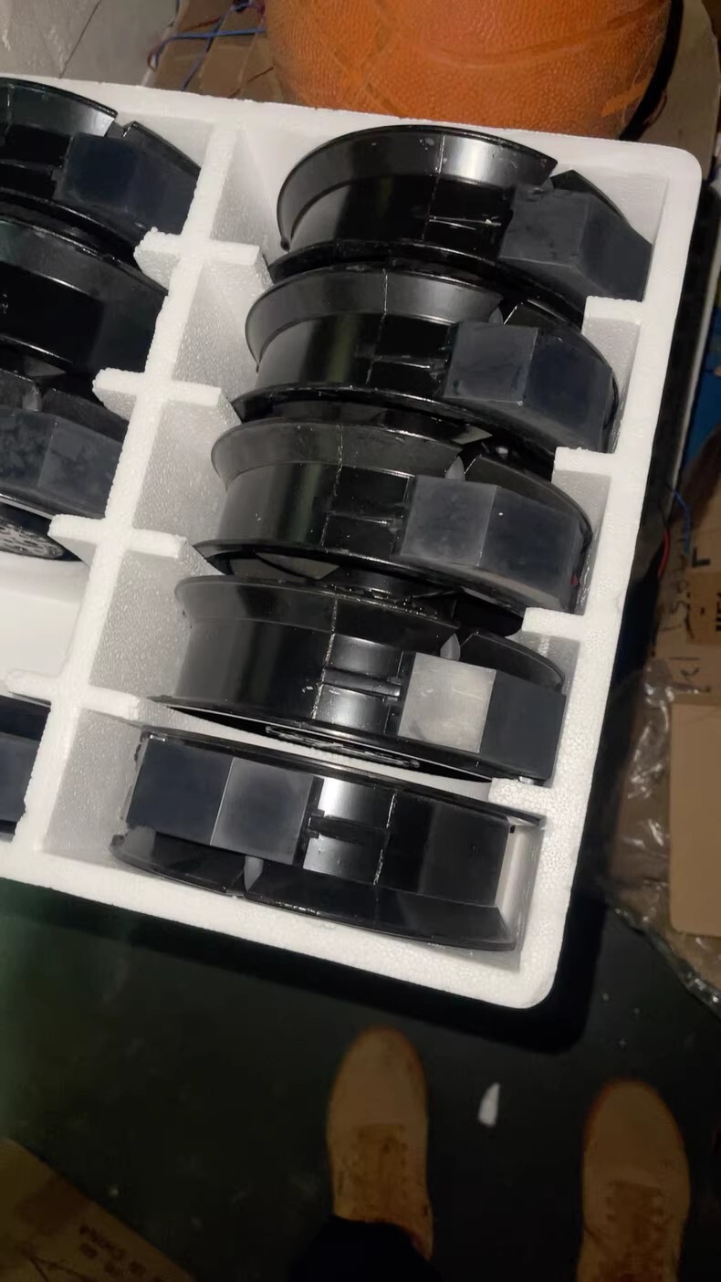 7556X 220VAC IKURA 172*150*55 High-Temperature Resistant Fan with Sensor Cooling fan Fan Brand New and Genuine inverter test OK Fast Shipping