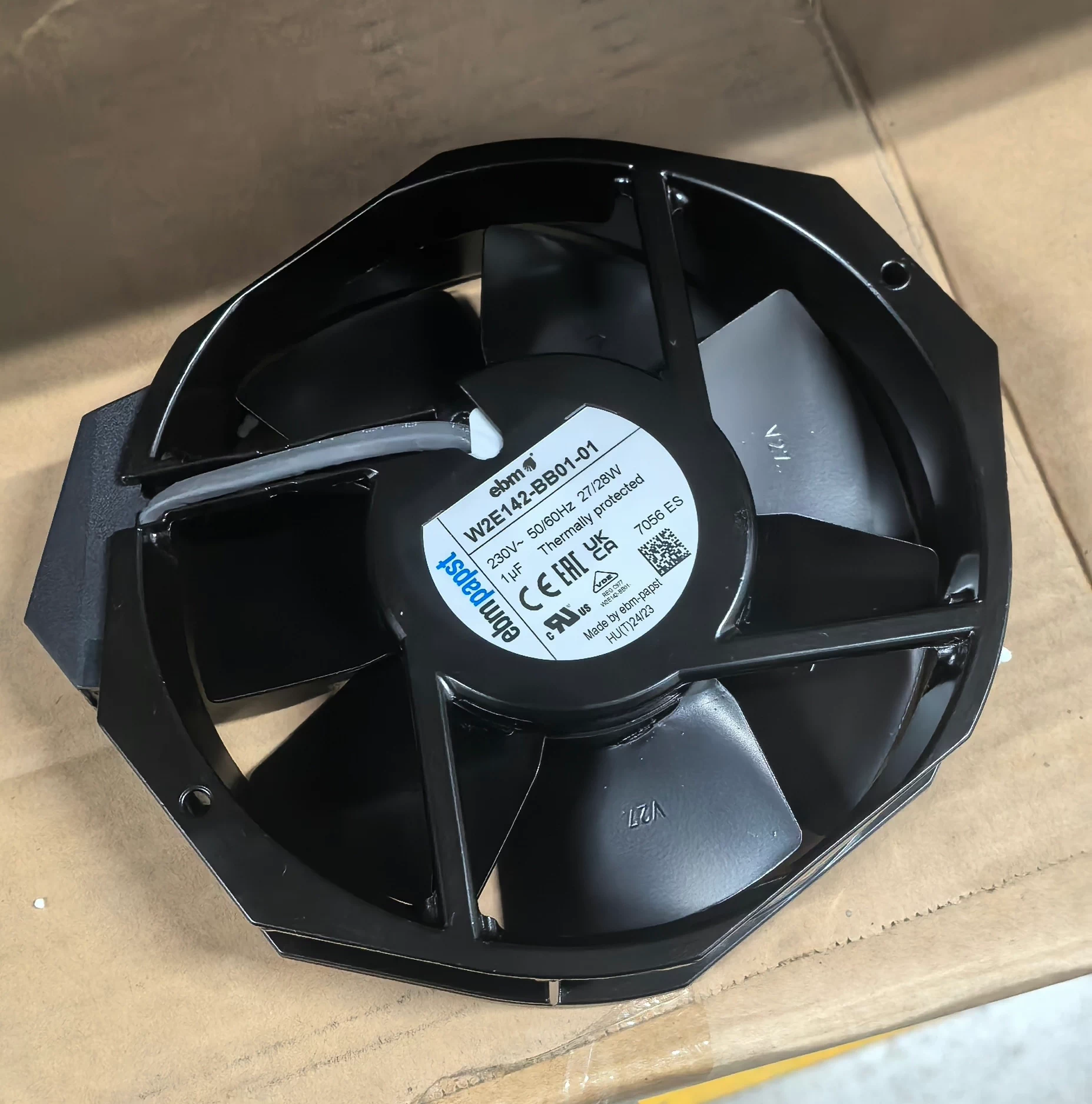 W2E142-BB01-01(7056ES) 230V Black All-Metal High-Temperature Resistant FanCooling fan Fan Brand New and Genuine inverter test OK Fast Shipping