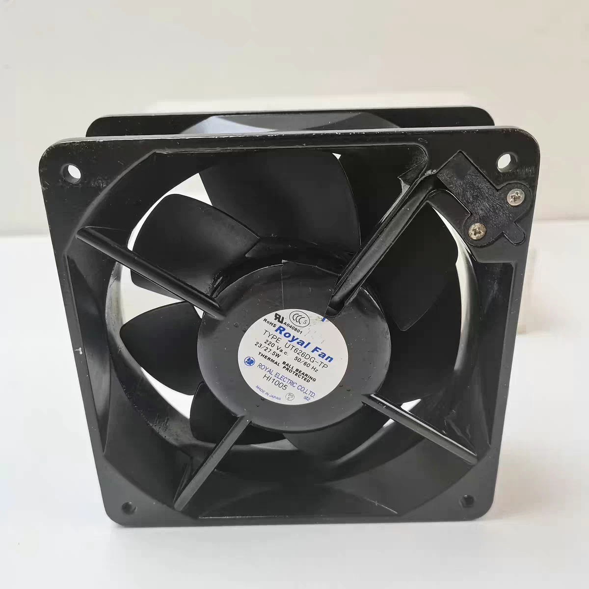 UT626DG-TP 200V Cooling fan Fan Brand New and Genuine inverter test OK Fast Shipping