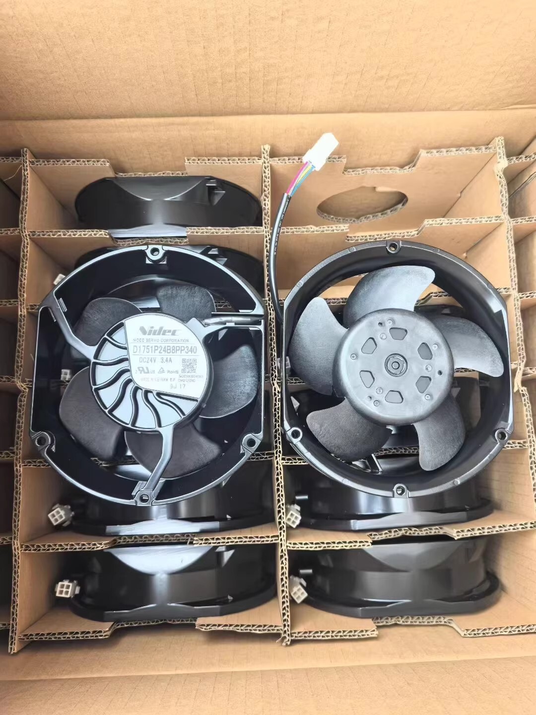 D1751P24B8PP340  NIDEC Cooling fan Fan Brand New and Genuine inverter test OK Fast Shipping
