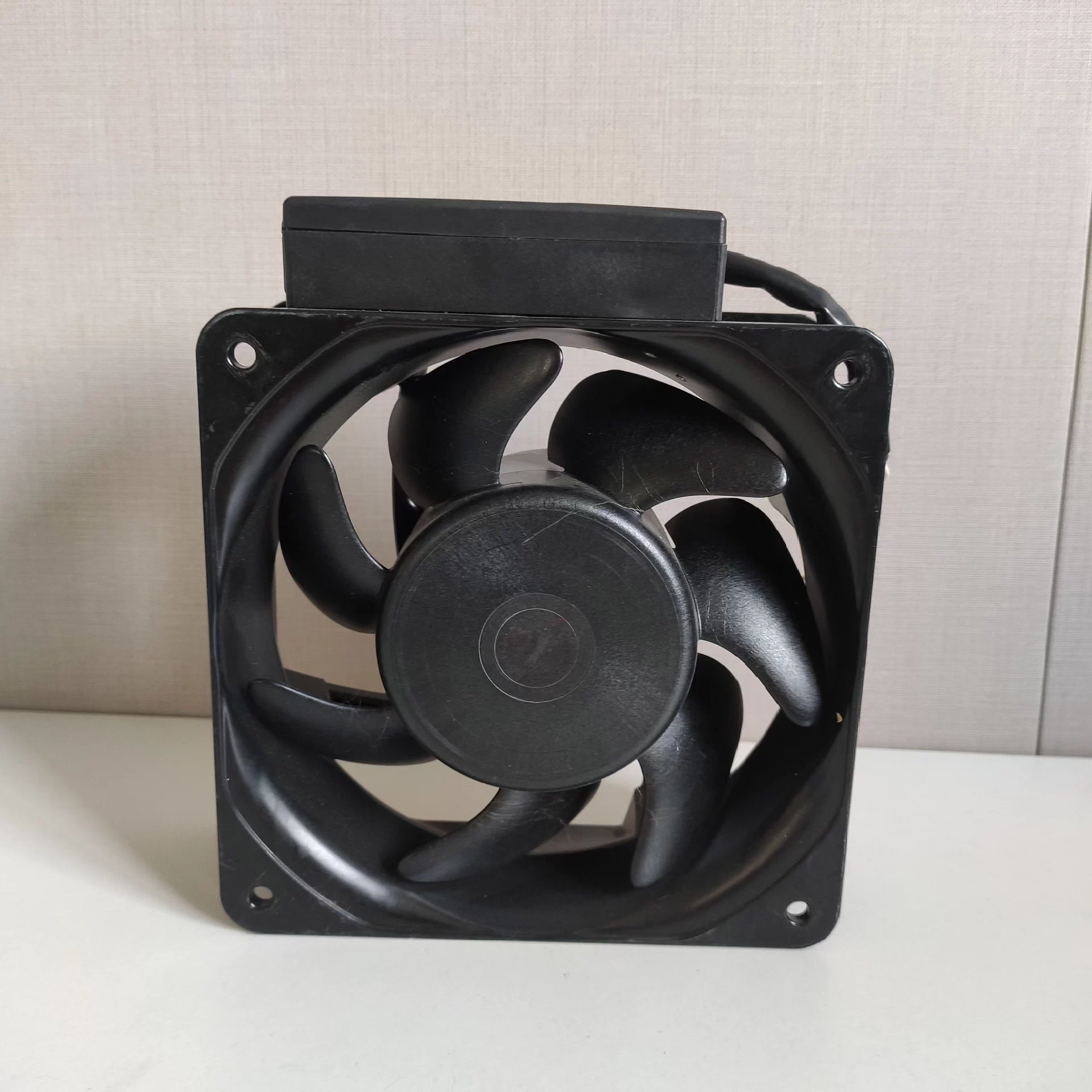 MRS16-BTM Cooling fan Fan Brand New and Genuine inverter test OK Fast Shipping