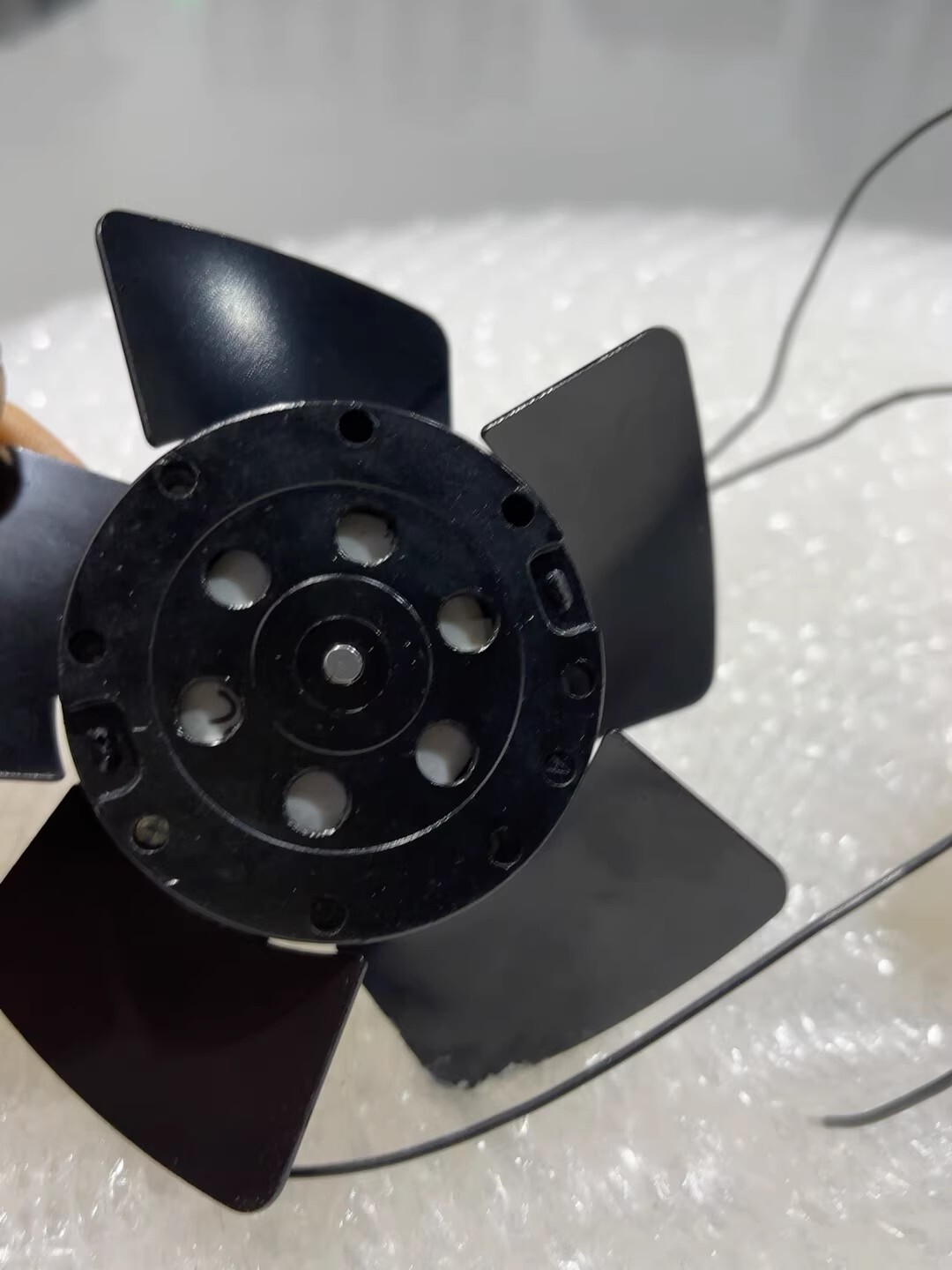 4656 EZU 230V Cooling fan Fan Brand New and Genuine inverter test OK Fast Shipping