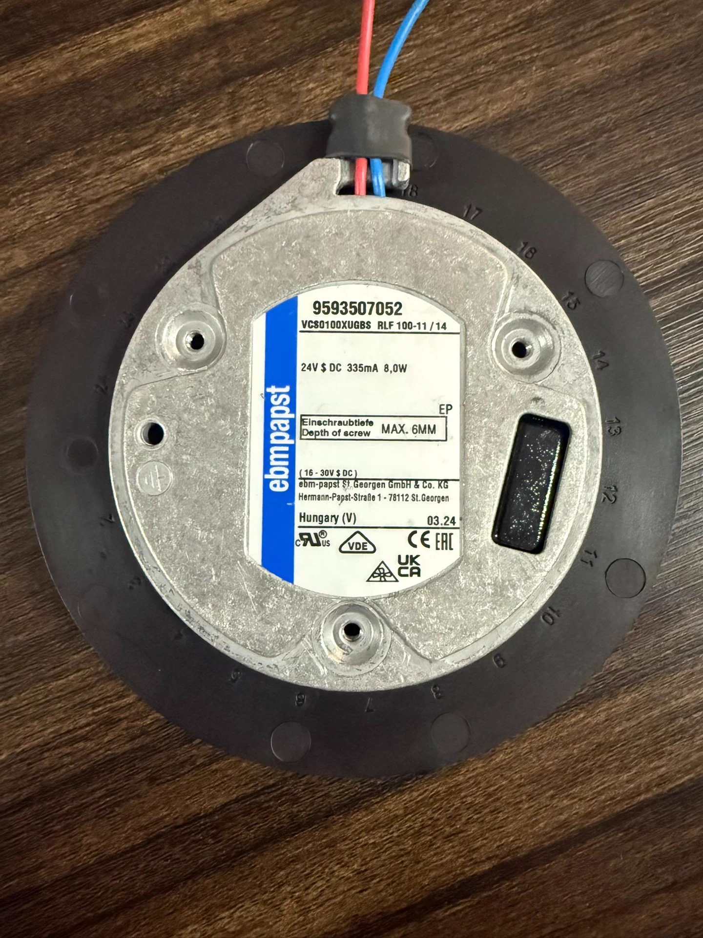 REF100-11/14/2H 3-wire 24V 590mA Cooling fan Fan Brand New and Genuine inverter test OK Fast Shipping