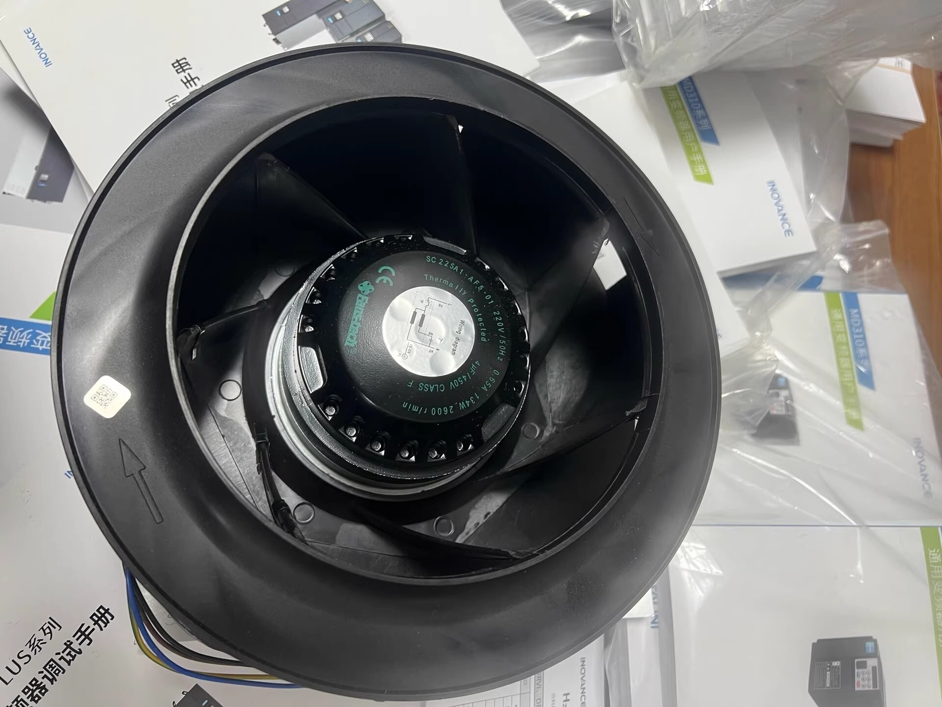 SC225A1-AF5-01 Cooling fan Fan Brand New and Genuine inverter test OK Fast Shipping