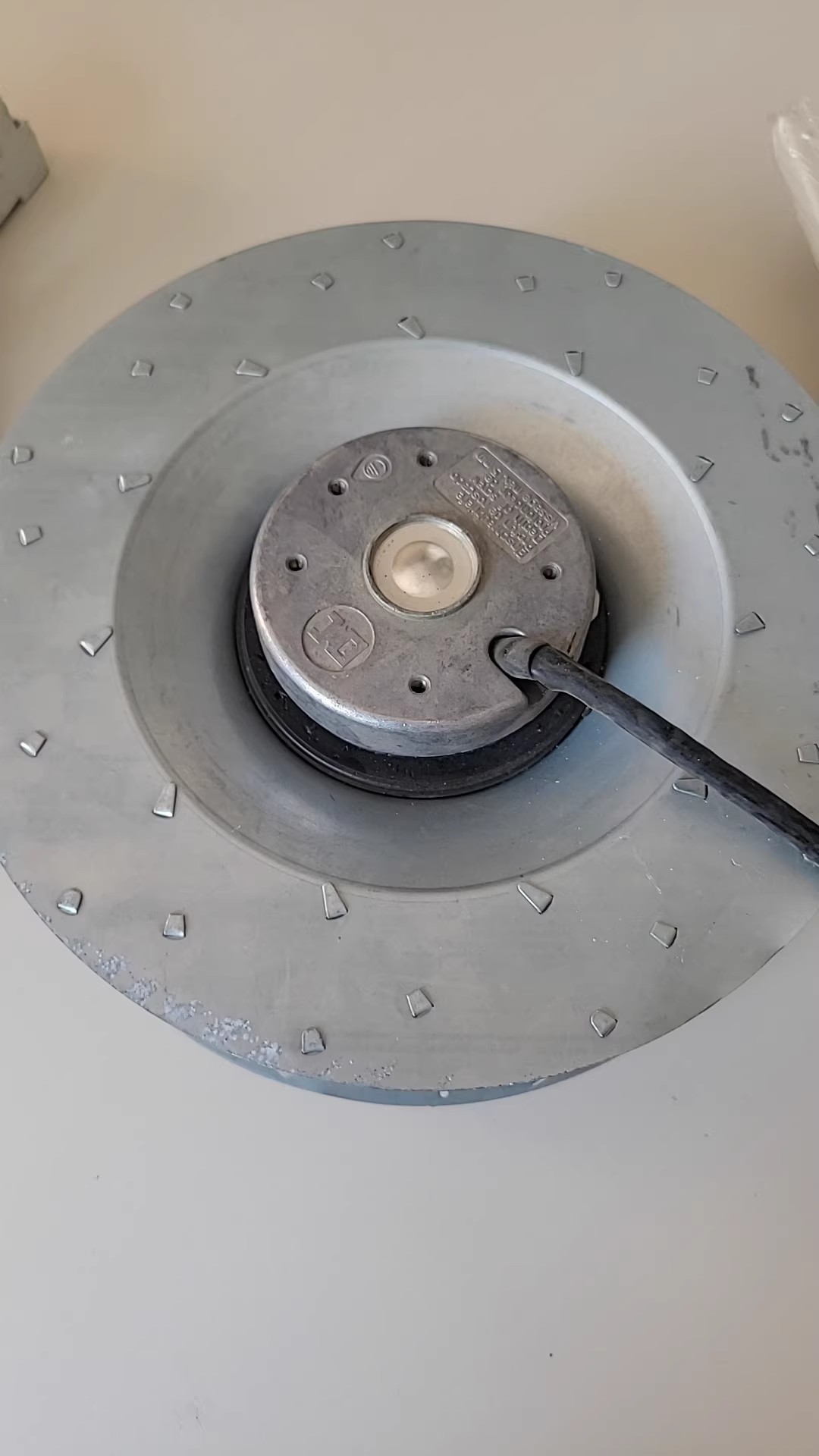 RB2C-225/088 Cooling fan Fan Brand New and Genuine inverter test OK Fast Shipping