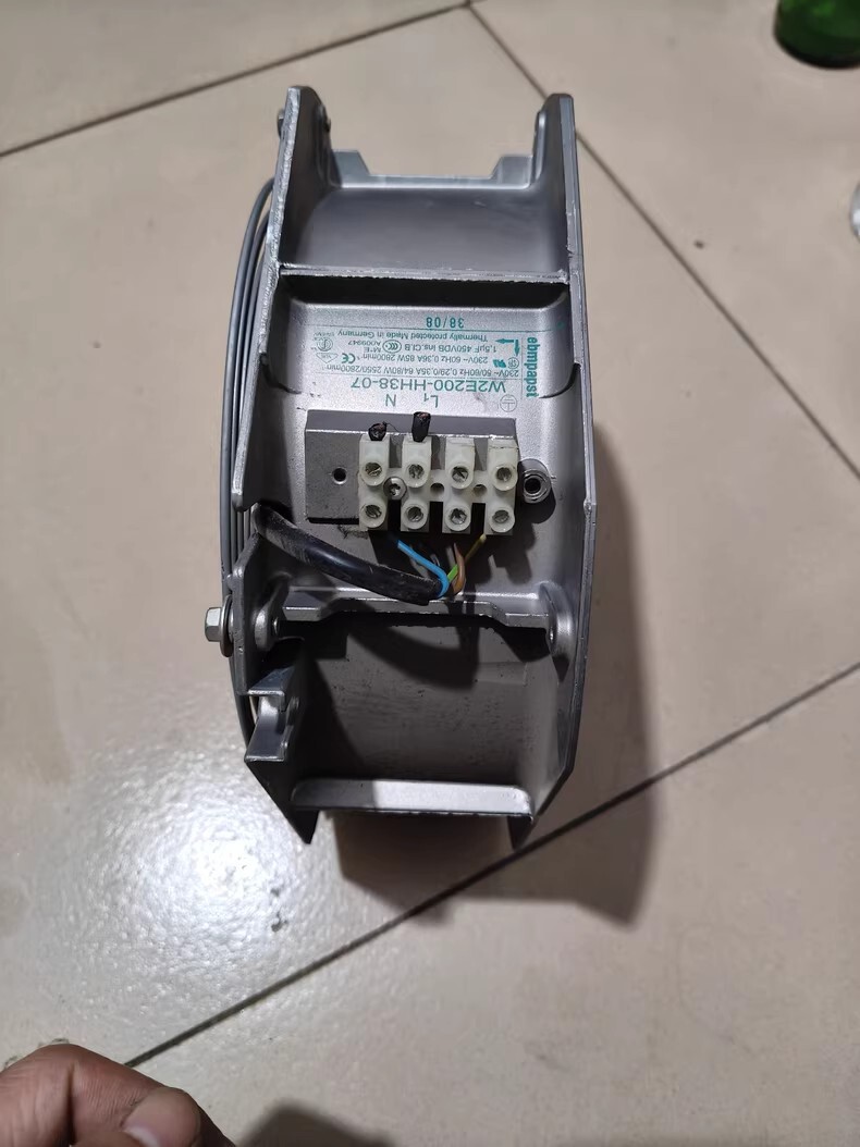 W2E200-HK38-07 Cooling fan Fan Brand New and Genuine inverter test OK Fast Shipping