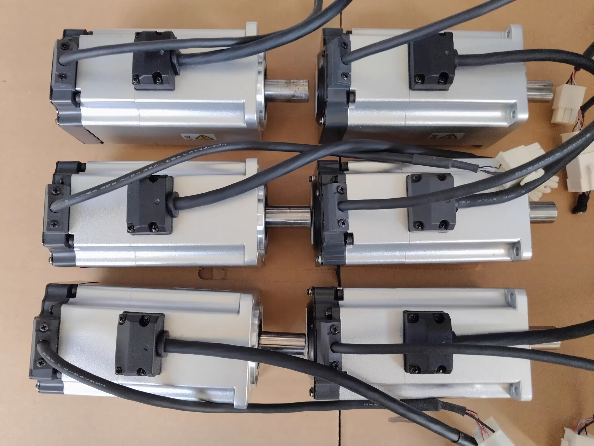 Panasonic MHMF082L1V2 Servo Motor Brand New and Genuine inverter test OK Fast Shipping