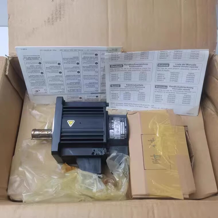 Panasonic MDMA082A1G  Servo Motor Brand New and Genuine inverter test OK Fast Shipping