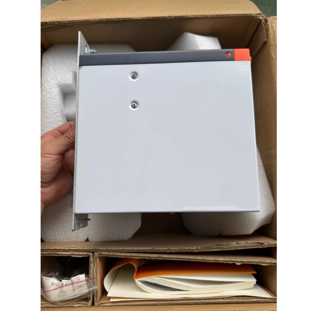 8V1016.00-2 Servo drive B&R Brand New and Genuine inverter test OK Fast Shipping