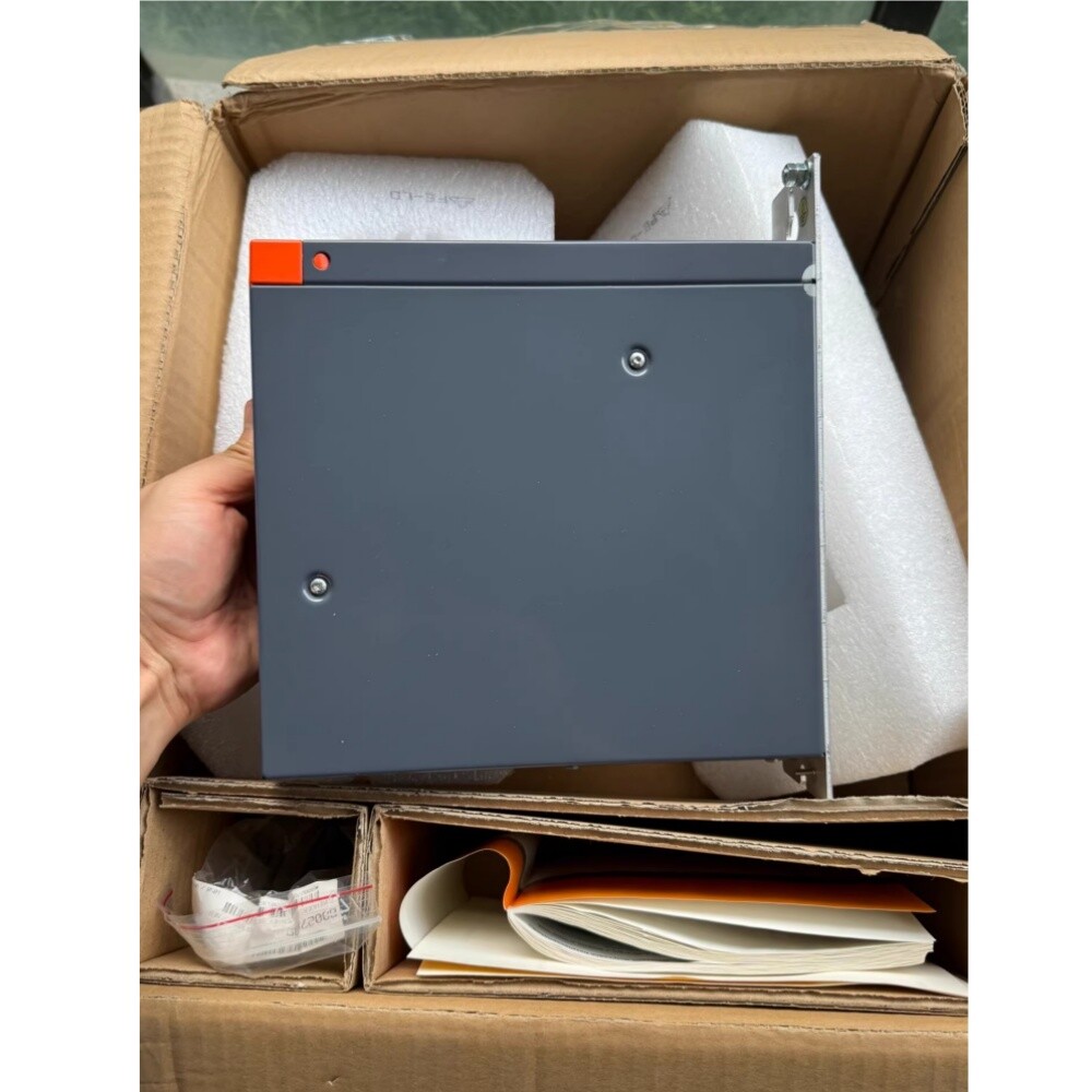 8V1016.00-2 Servo drive B&R Brand New and Genuine inverter test OK Fast Shipping