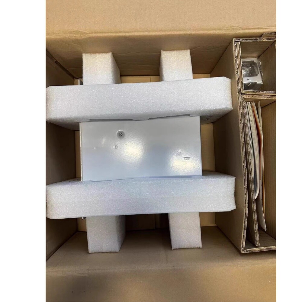 8V1016.50-2 Servo drive B&R Brand New and Genuine inverter test OK Fast Shipping