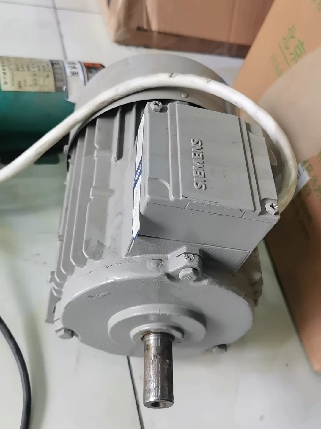 Siemens servo drive 1LA7083-4AA10 Brand New and Genuine inverter test OK Fast Shipping