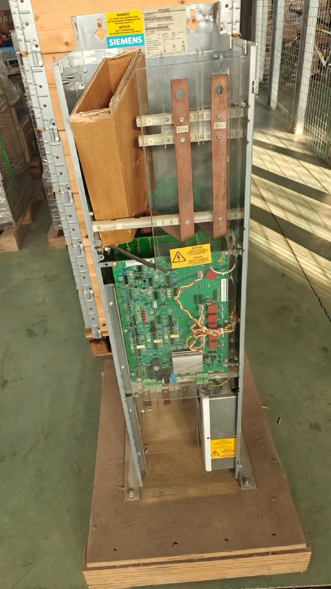 Siemens servo drive 6SE7032-7EE85-0AA0 Brand New and Genuine inverter test OK Fast Shipping