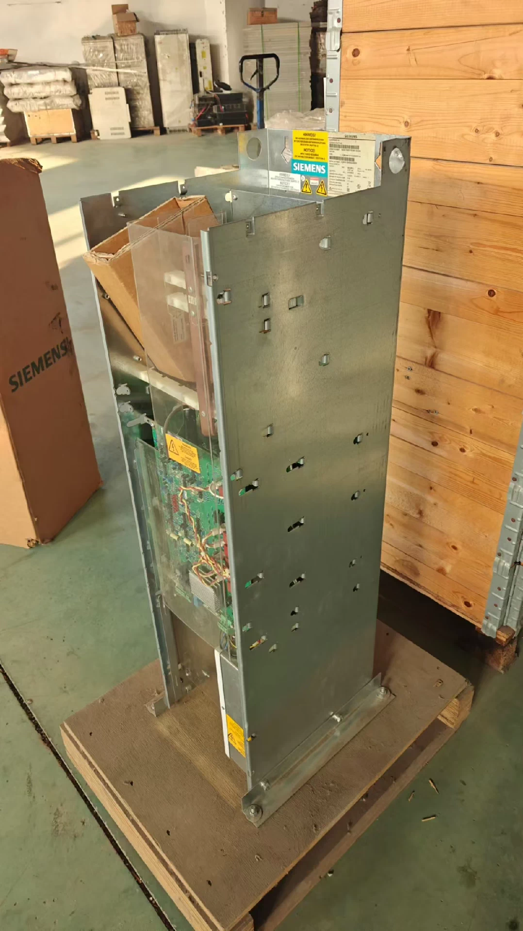 Siemens servo drive 6SE7032-7EE85-0AA0 Brand New and Genuine inverter test OK Fast Shipping