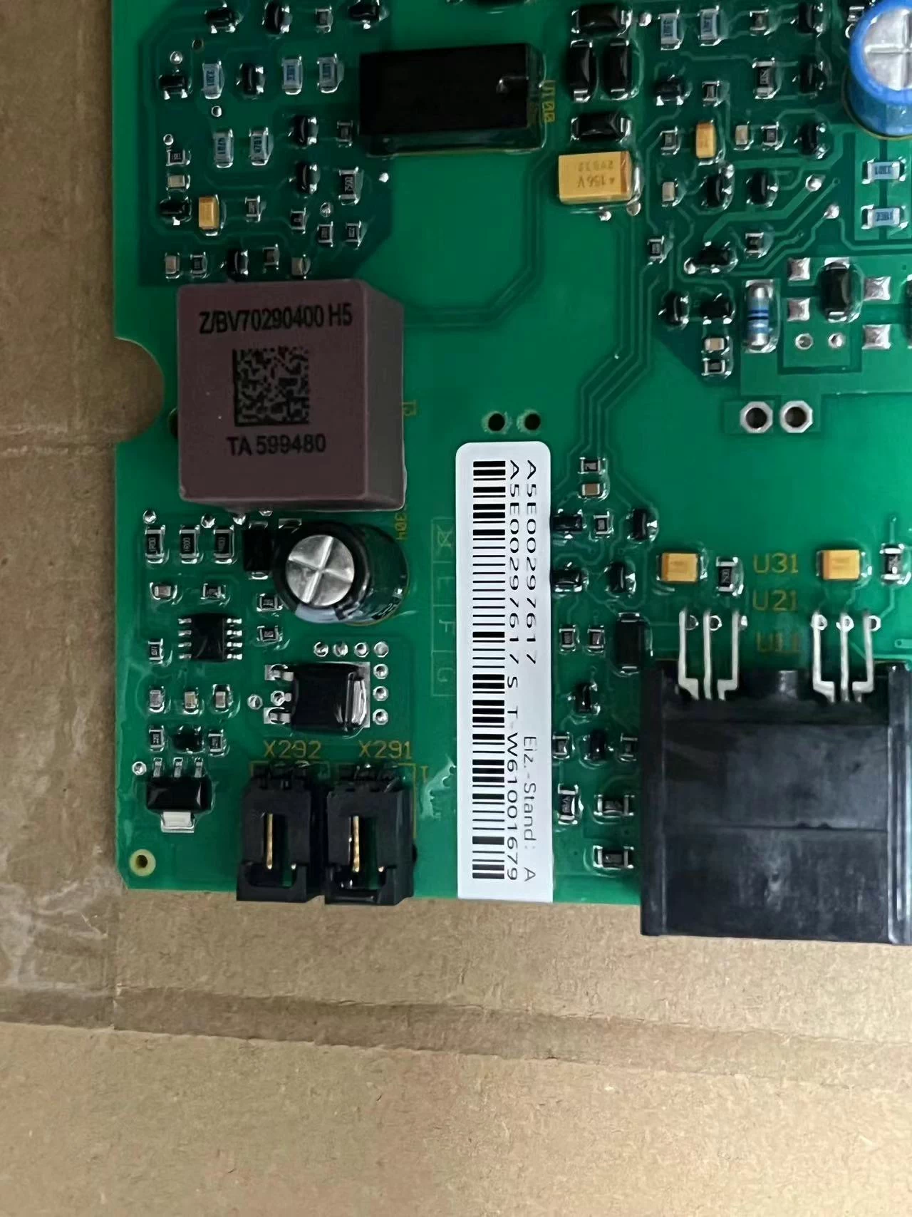 Siemens servo drive A5E00297617 + FS225R12KE3-S1 Brand New and Genuine inverter test OK Fast Shipping