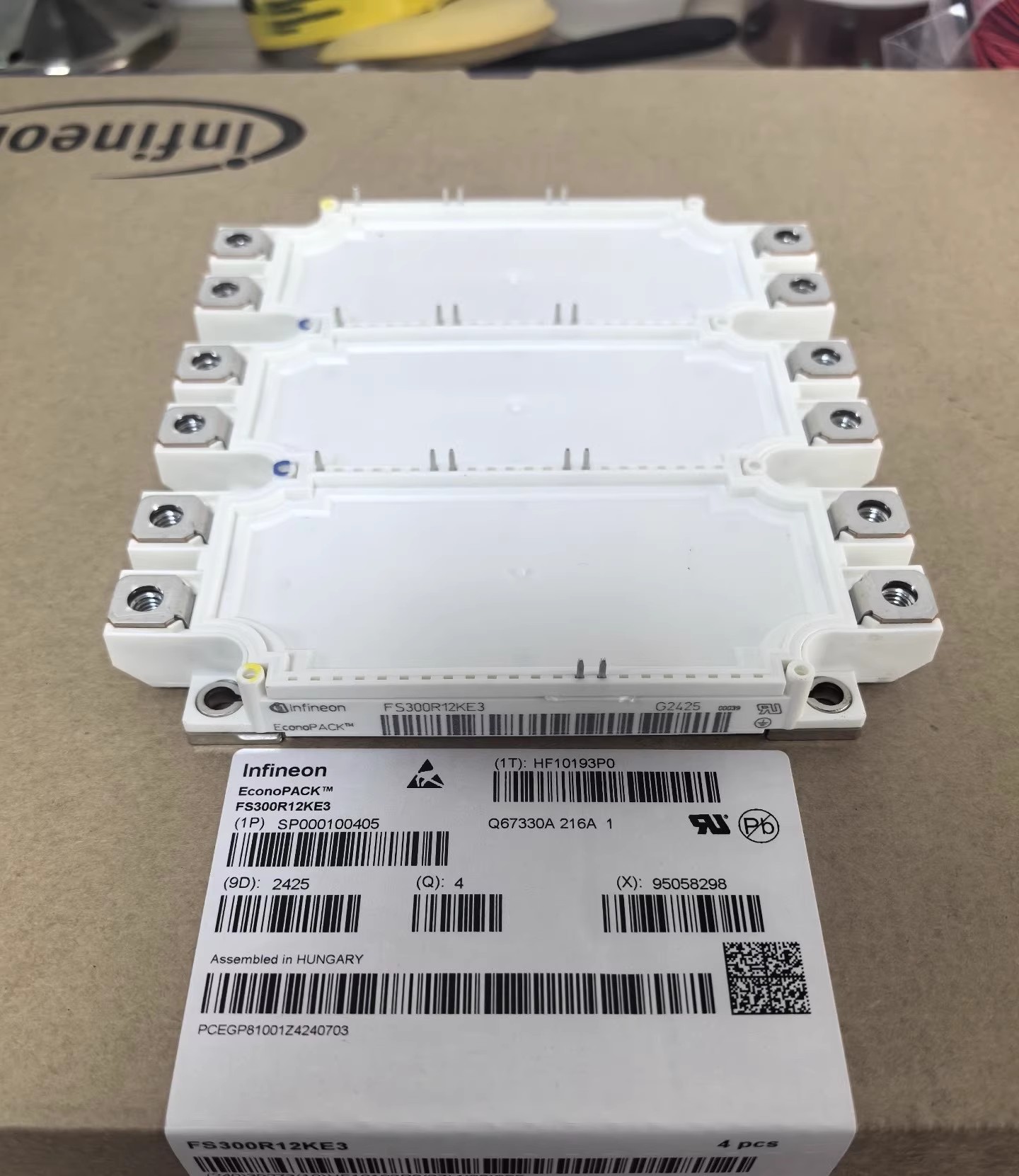 Siemens servo drive A5E00297617 + FS225R12KE3-S1 Brand New and Genuine inverter test OK Fast Shipping