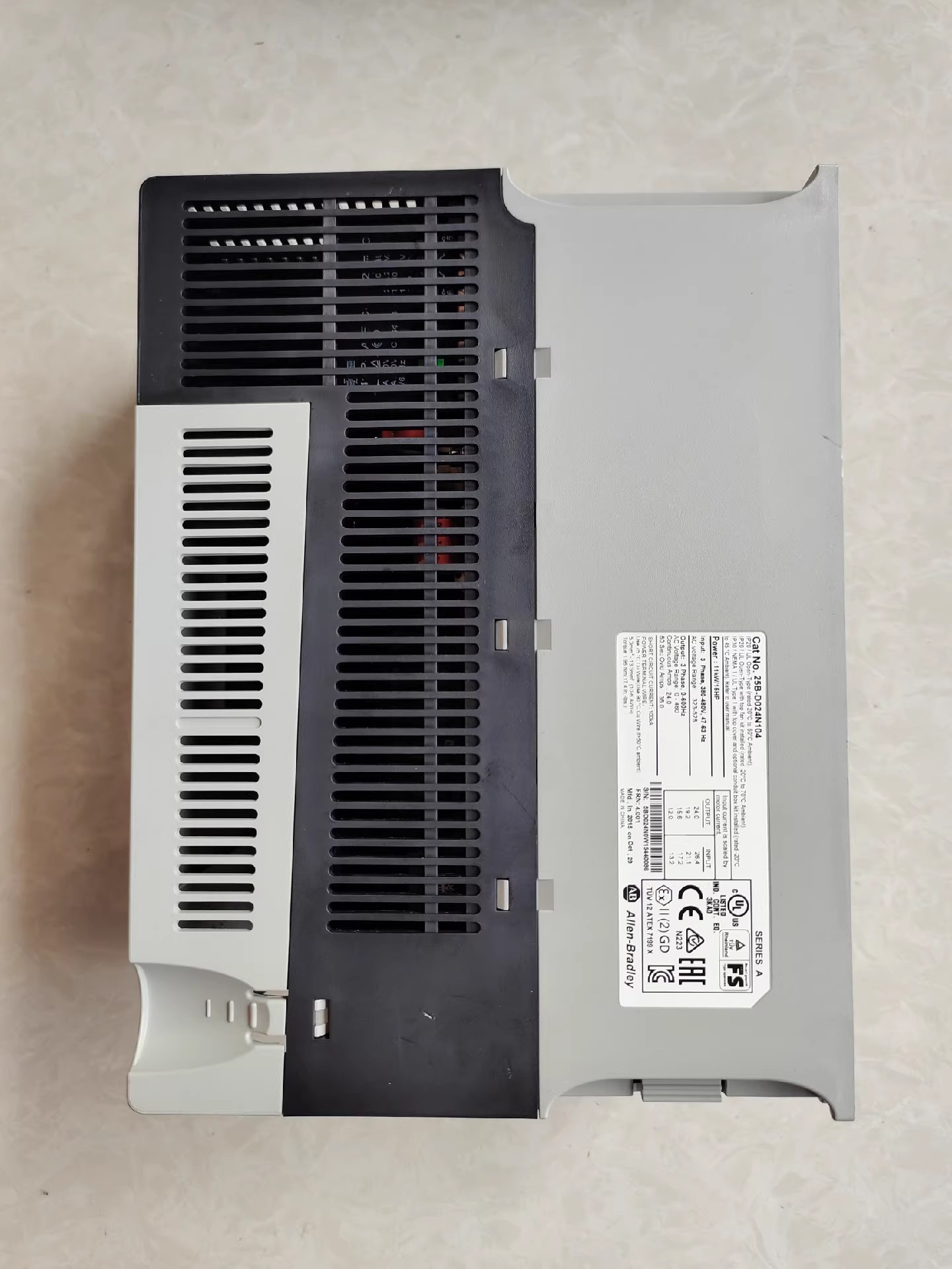 25B-D024N104 Allen-Bradley SFrequency Converter Brand New and Genuine inverter test OK Fast Shipping