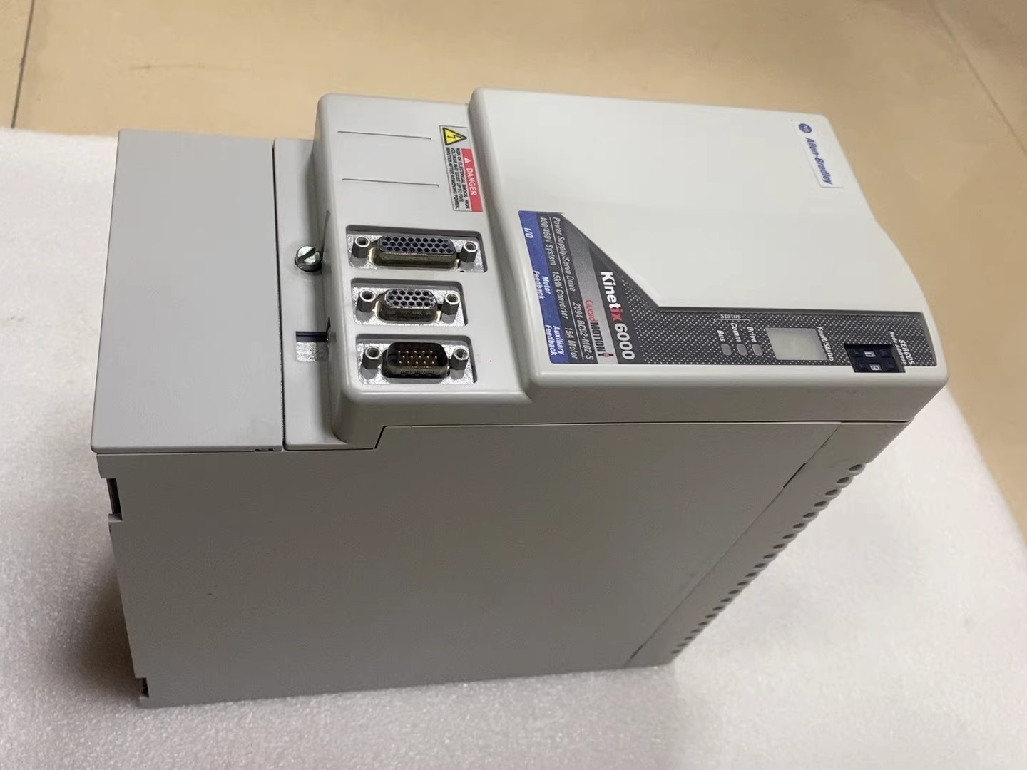 2094-BC02-M02-S Allen-Bradley SFrequency Converter Brand New and Genuine inverter test OK Fast Shipping