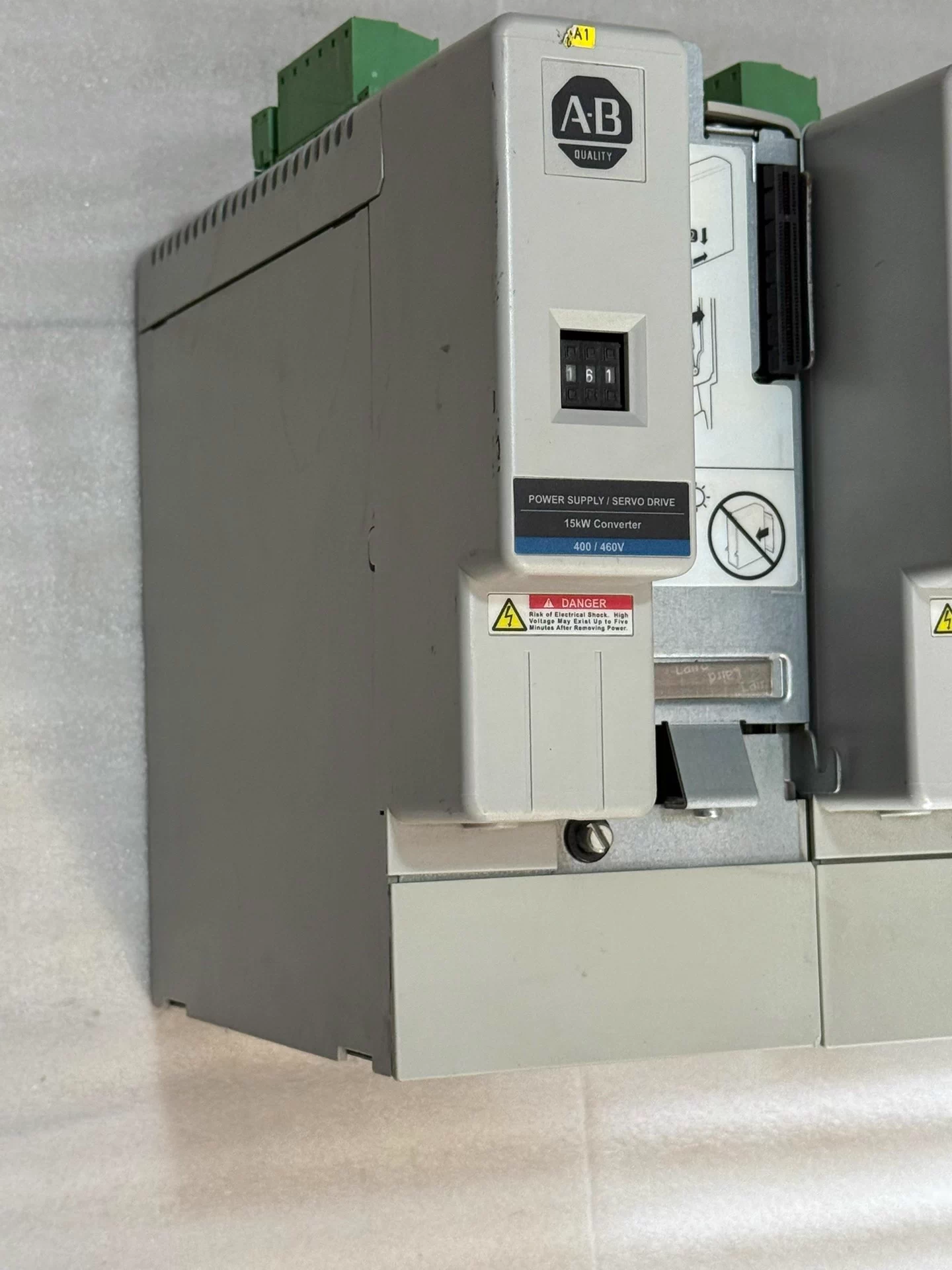 2094-BC02-M02-M Allen-Bradley SFrequency Converter Brand New and Genuine inverter test OK Fast Shipping