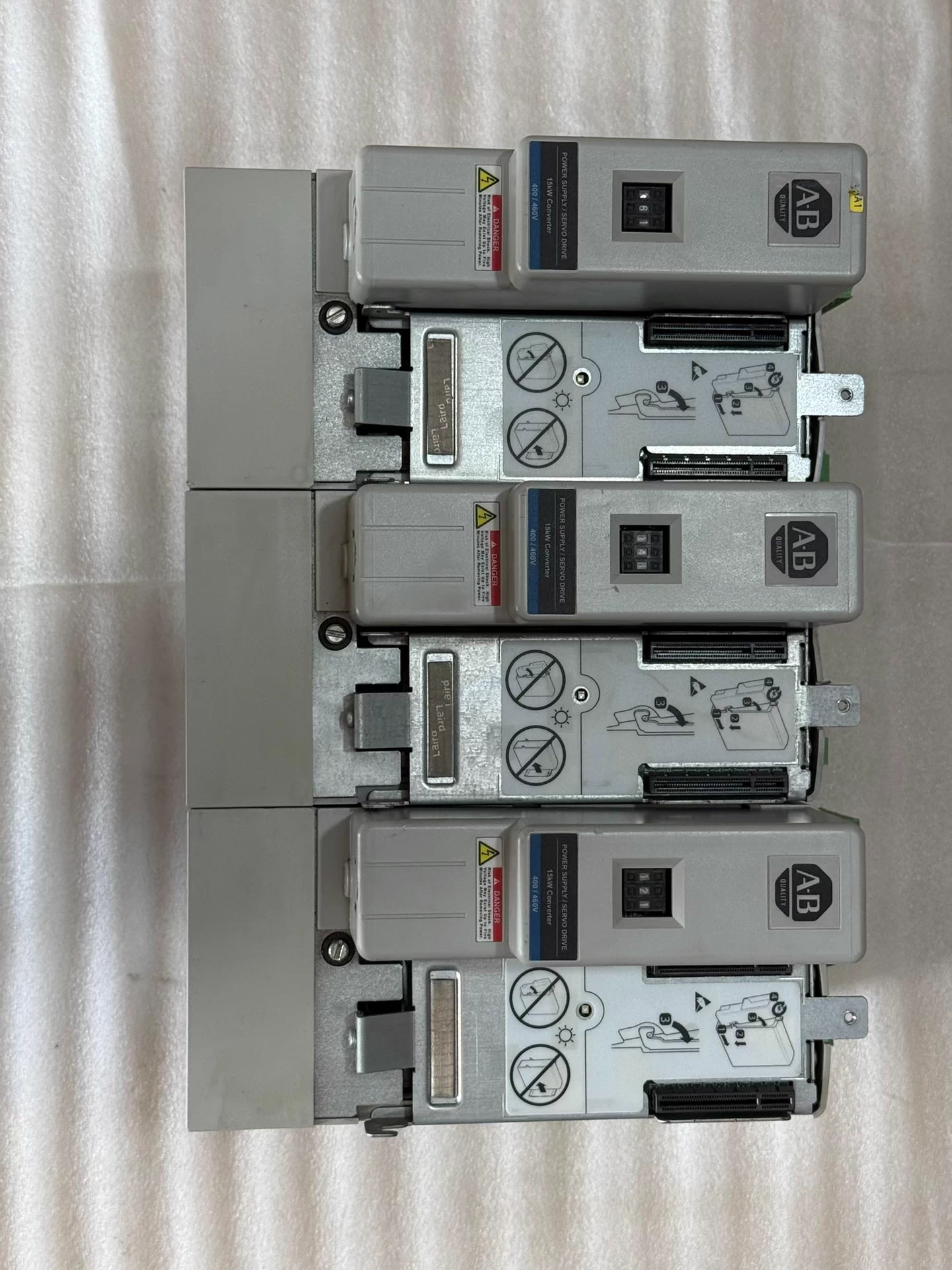 2094-BC02-M02-M Allen-Bradley SFrequency Converter Brand New and Genuine inverter test OK Fast Shipping