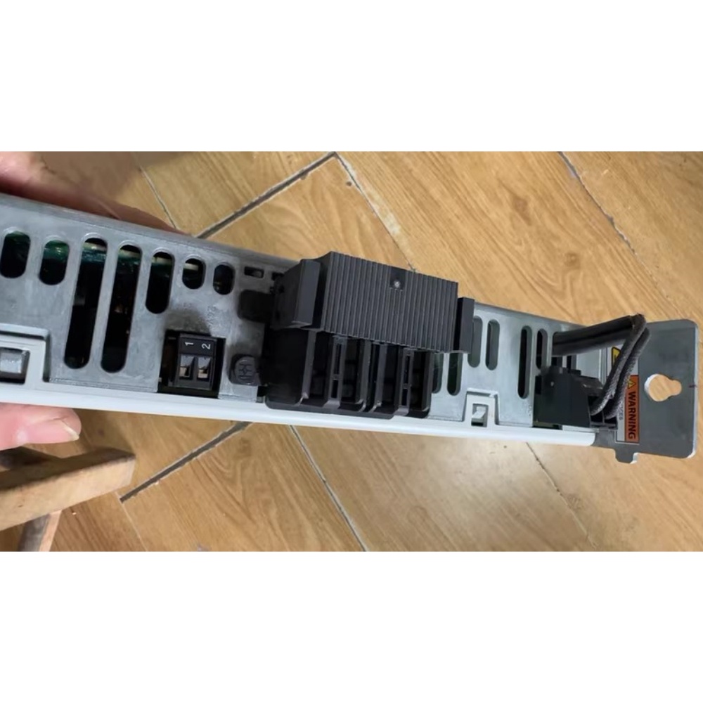 2198-P031 Allen-Bradley SFrequency Converter Brand New and Genuine inverter test OK Fast Shipping