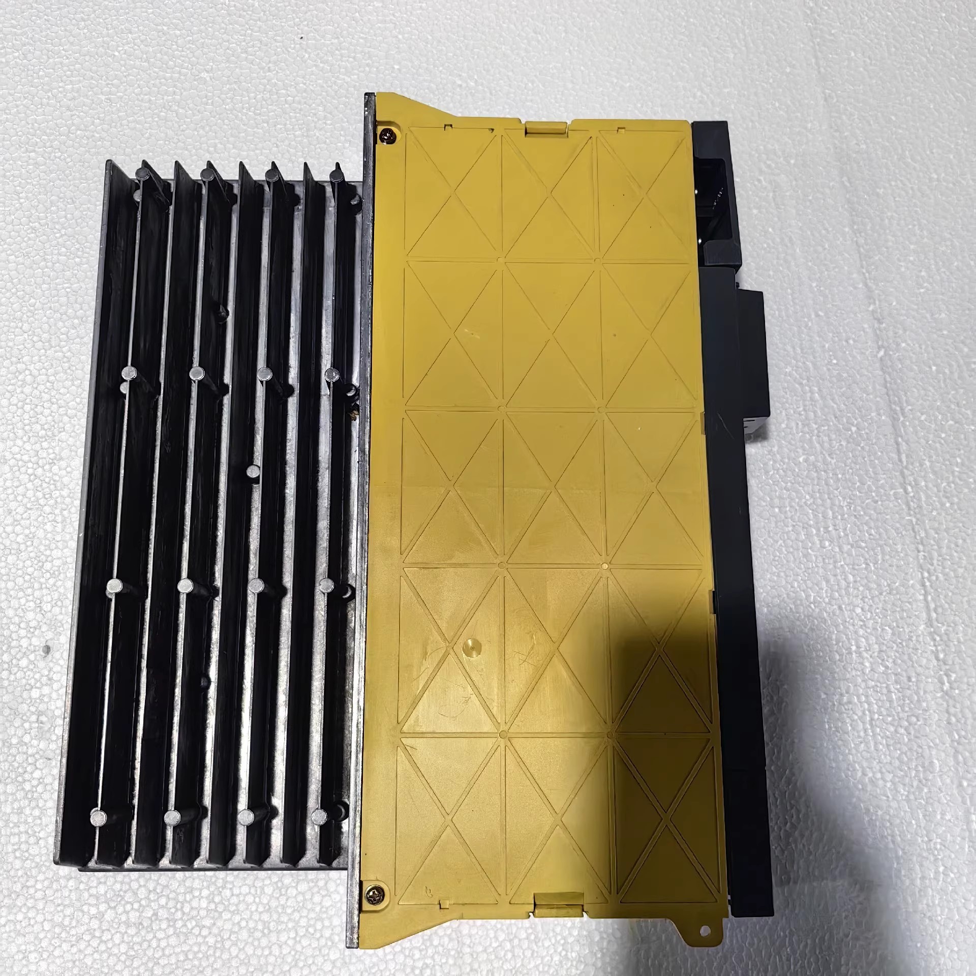 A06B-6096-H105 Genuine FANUC Servo Motor Brand New and Genuine inverter test OK Fast Shipping