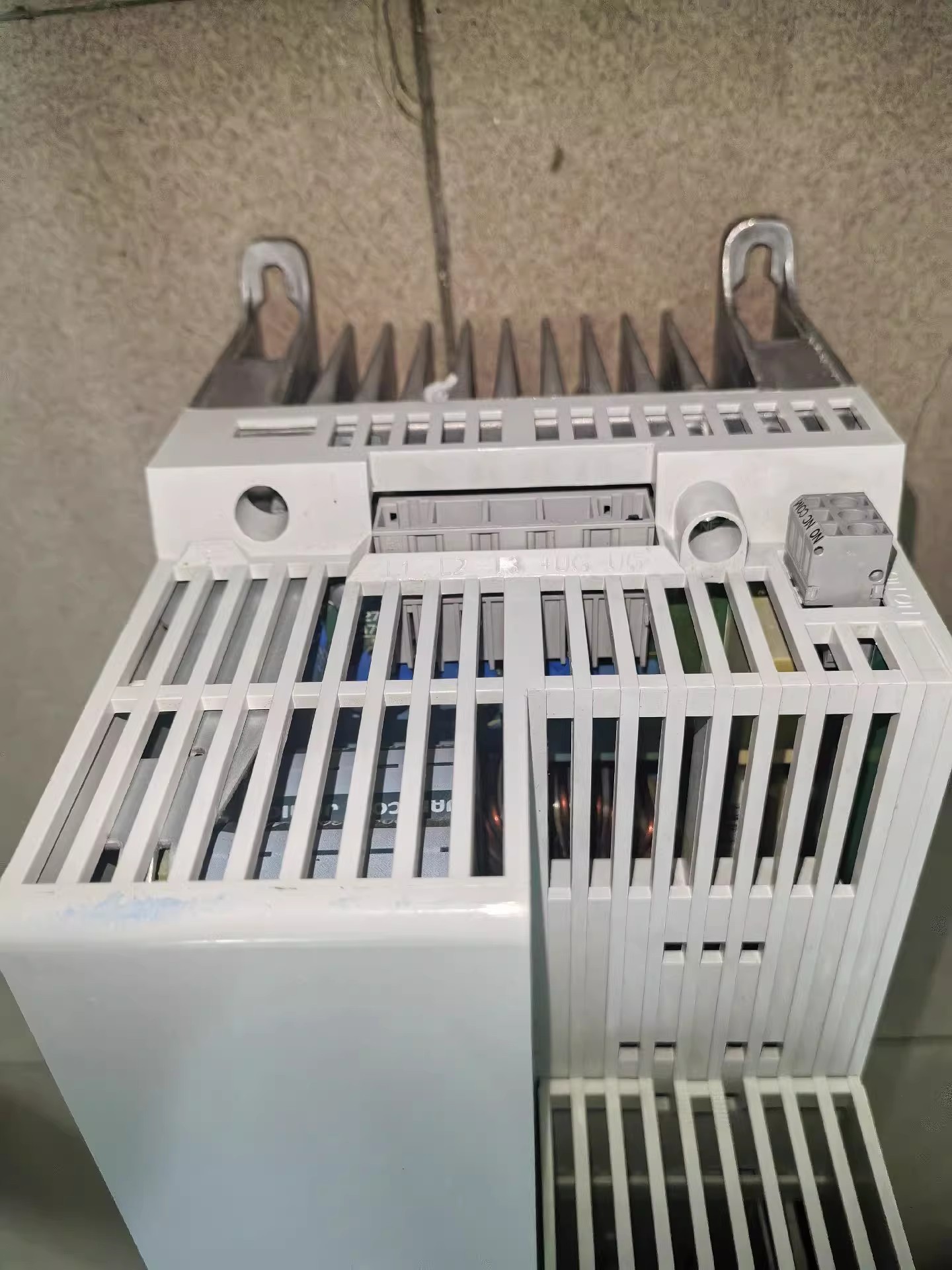 E84AVSCE1134SX0 Frequency converter module Brand New and Genuine inverter test OK Fast Shipping