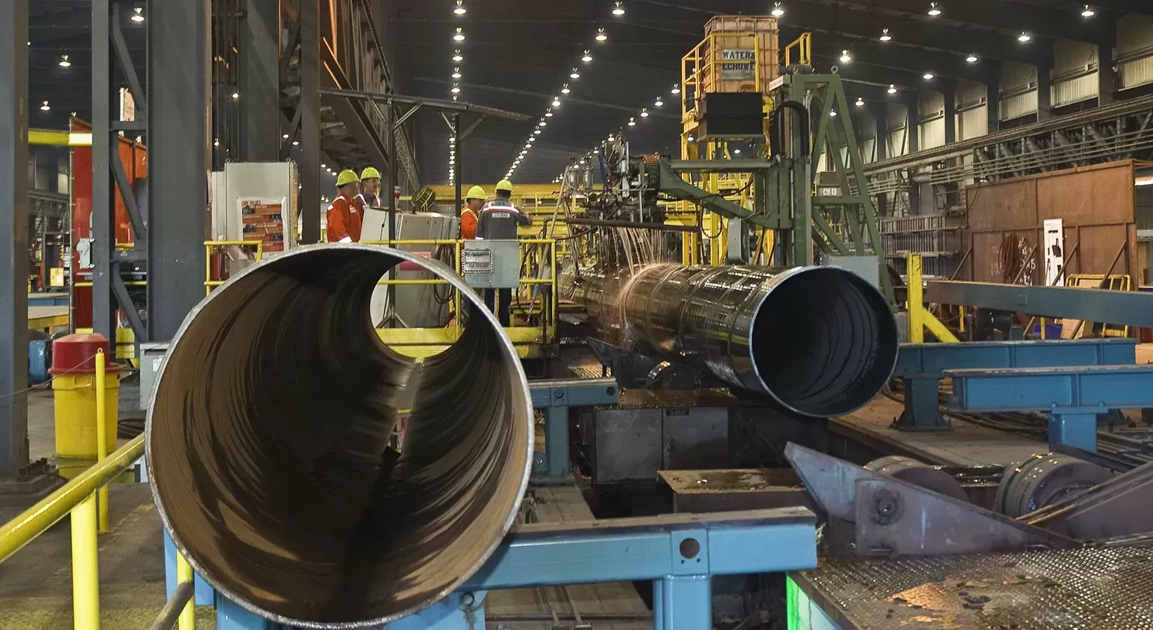 What are the standards for the storage of anti-corrosion steel pipes