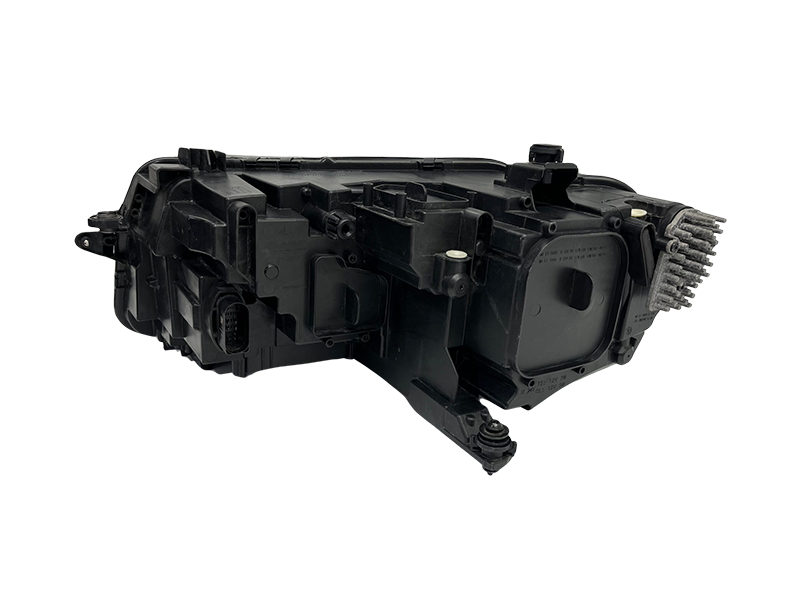 VOLKSWAGEN TERAMONT 2017-2021R.H.S HEADLIGHTASSEMBLY