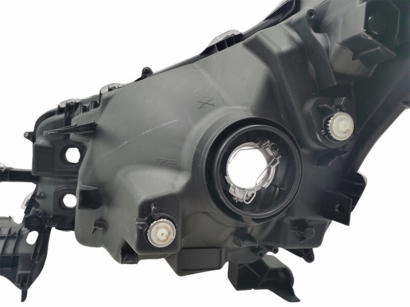 Toyota HIACE 2019-2022 HALOGEN L.H.S HEADLIGHT ASSEMBLY