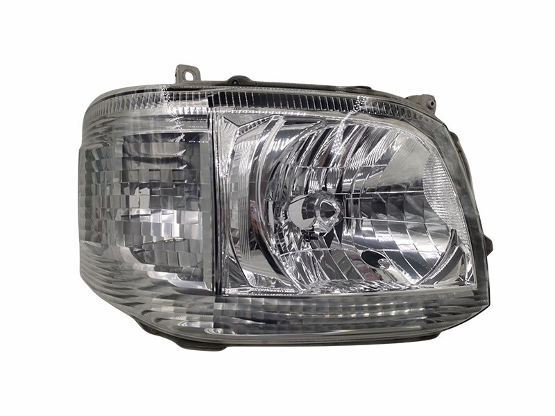 TOYOTA HIACE 2005-2010 R.H.S HEADLIGHT ASSEMBLY