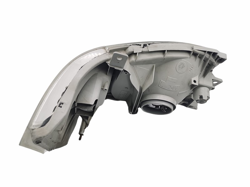 TOYOTA HIACE 2005-2010 L.H.S HEADLIGHT ASSEMBLY