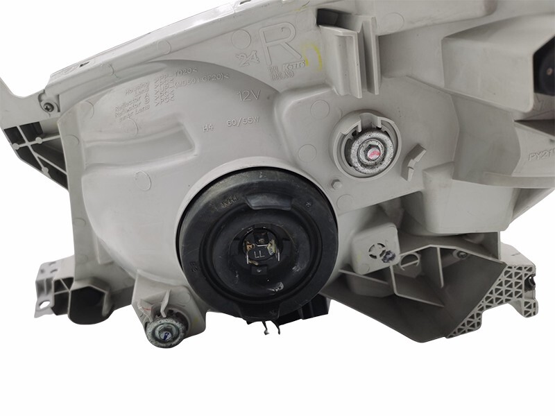 Toyota HILUX VIGO 2005-2010 HALOGEN R.H.S HEADLIGHT ASSEMBLY